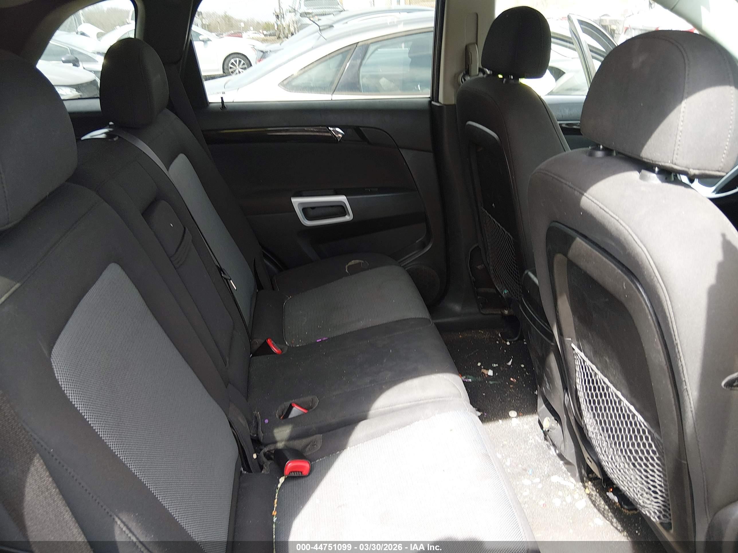 CHEVROLET CAPTIVA image 8