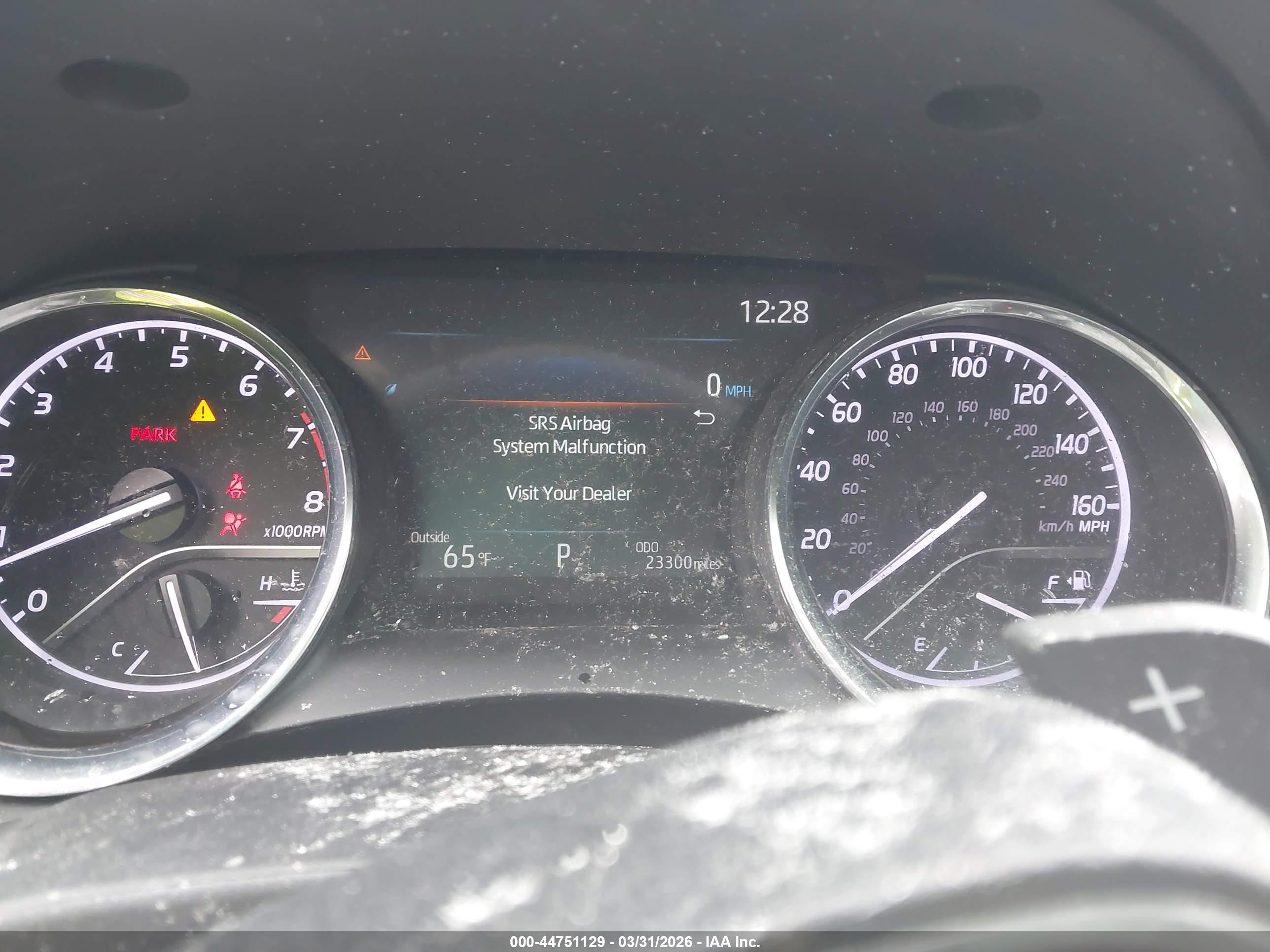 TOYOTA CAMRY image 7