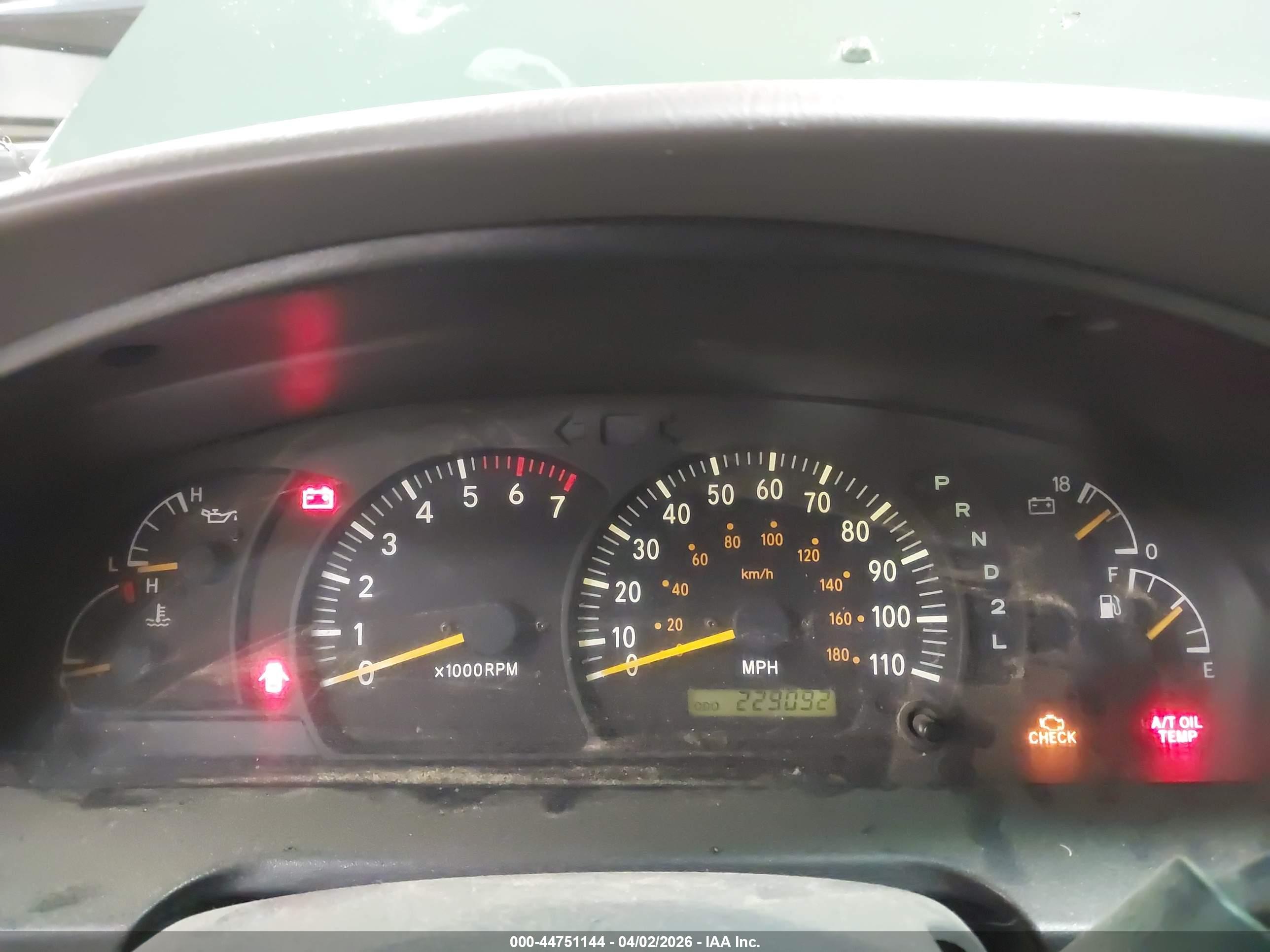 TOYOTA TUNDRA image 7
