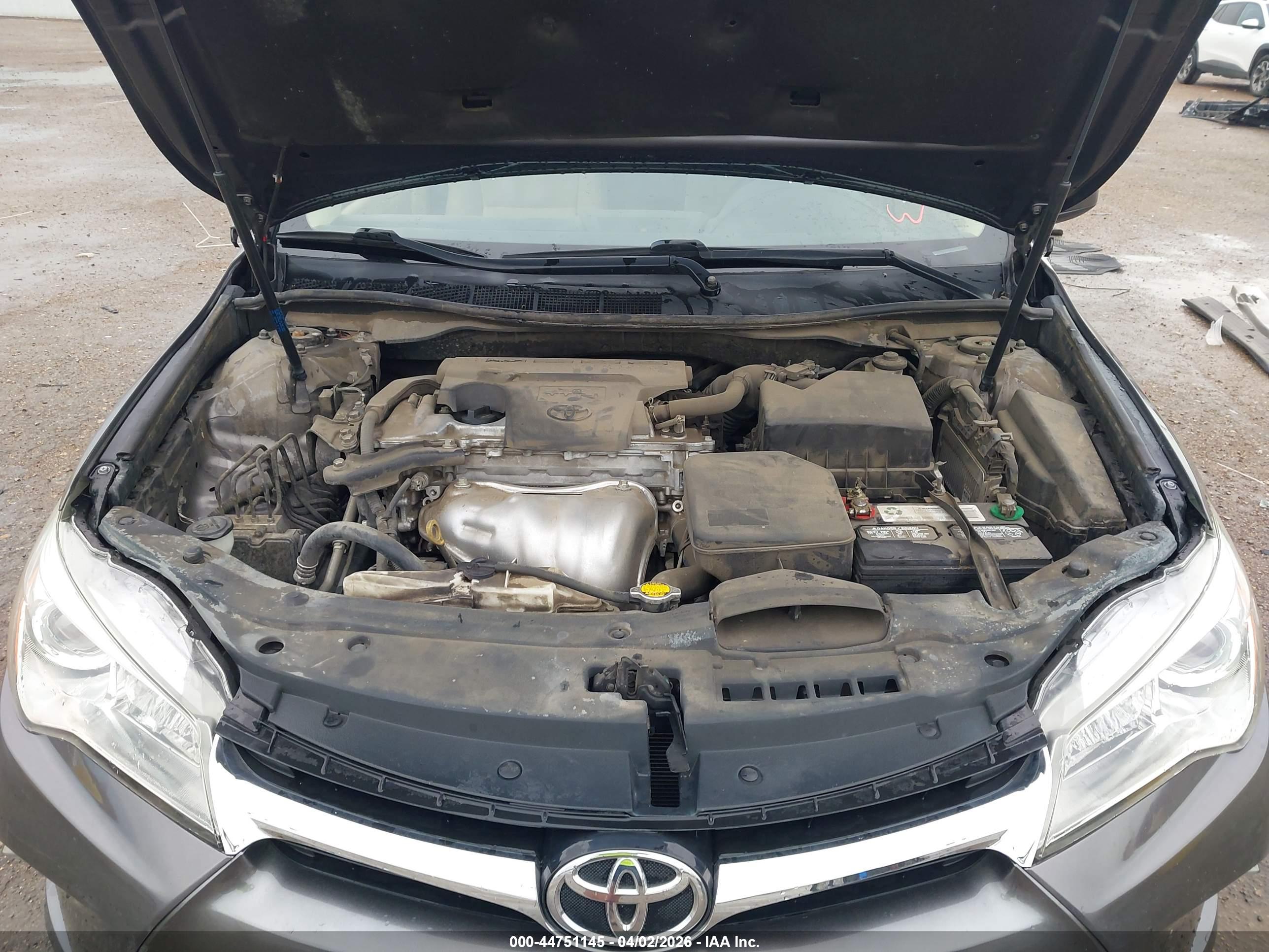 TOYOTA CAMRY image 10