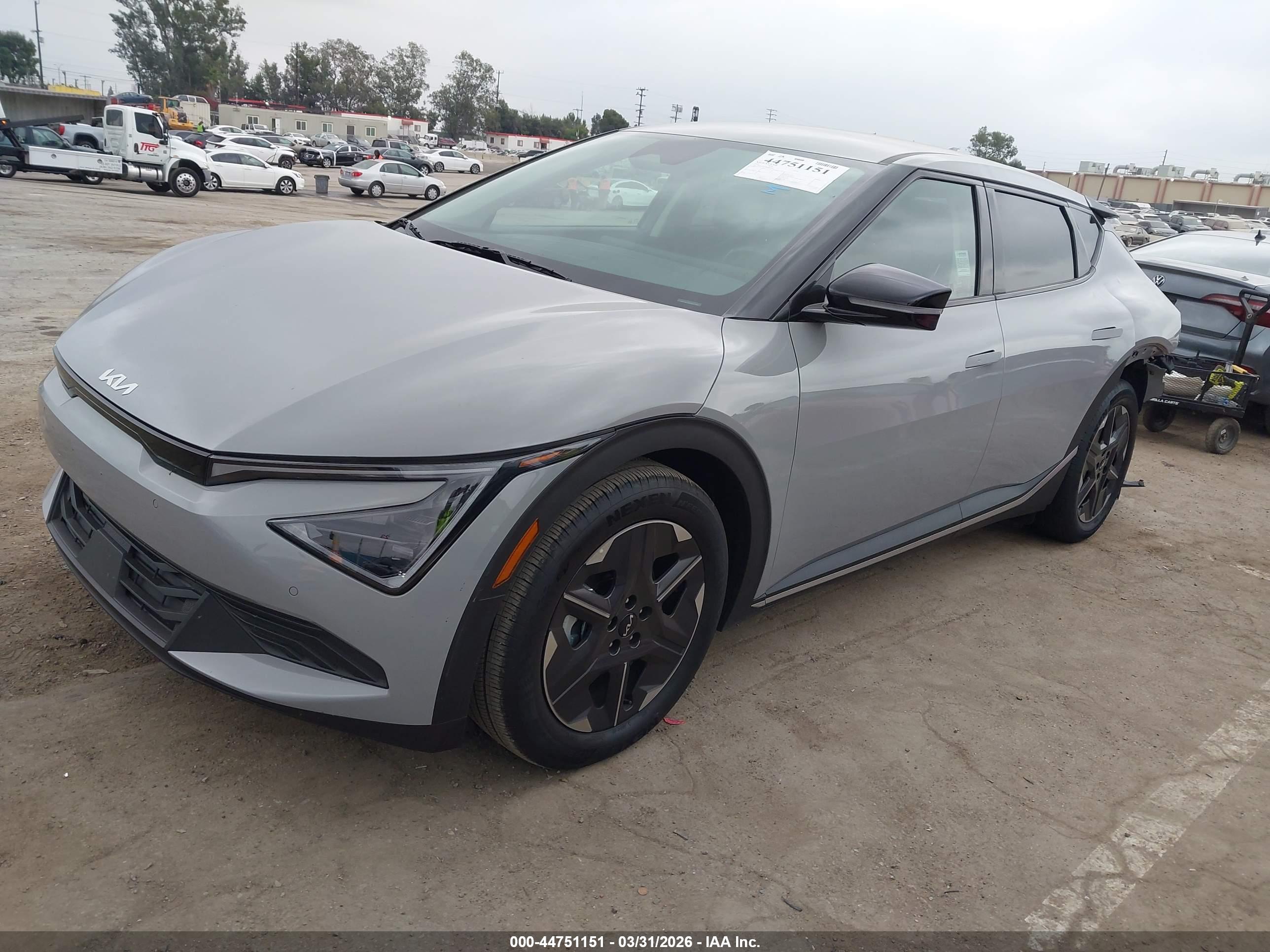 KIA EV6 image 2