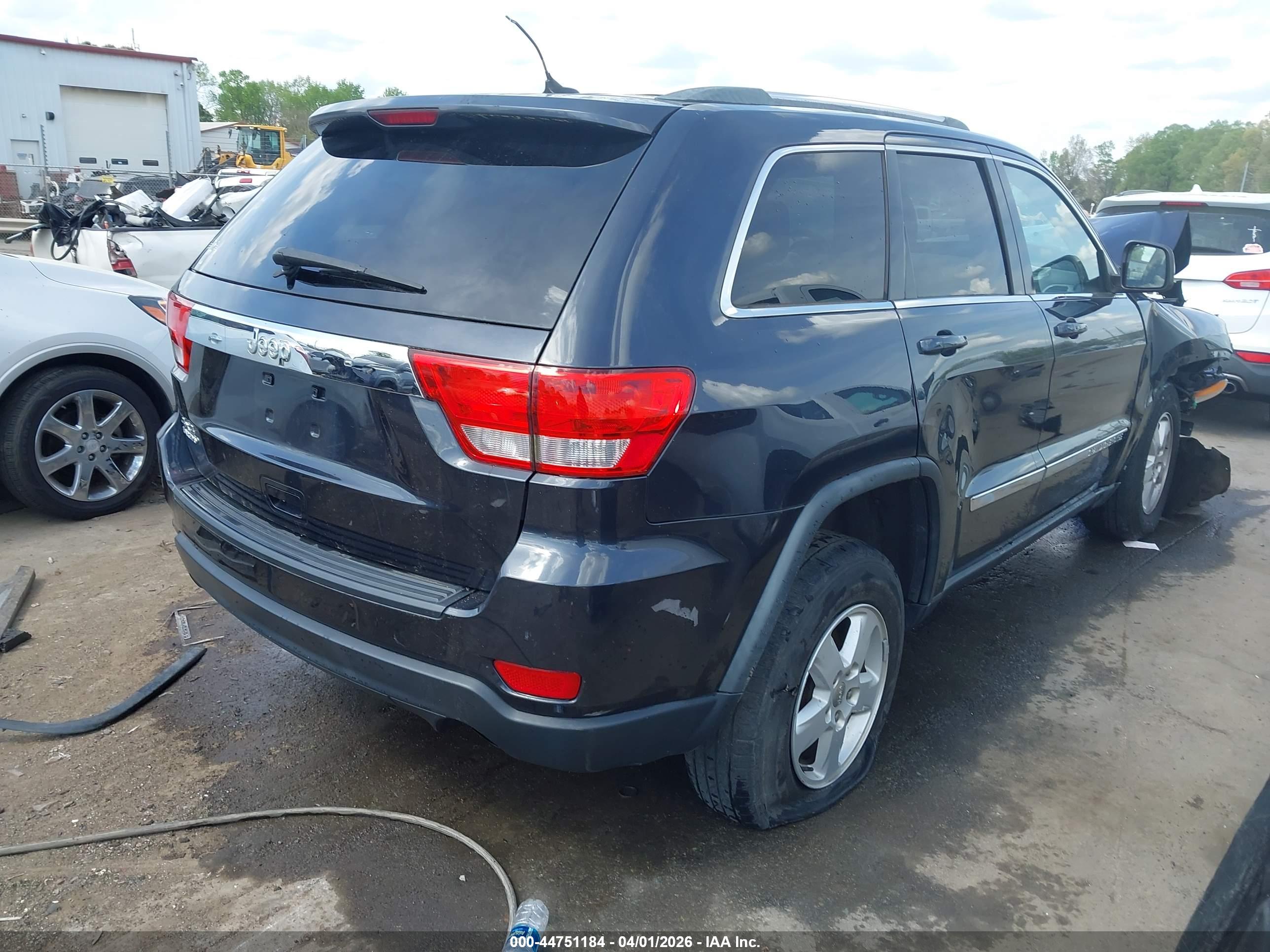 JEEP GRAND image 4