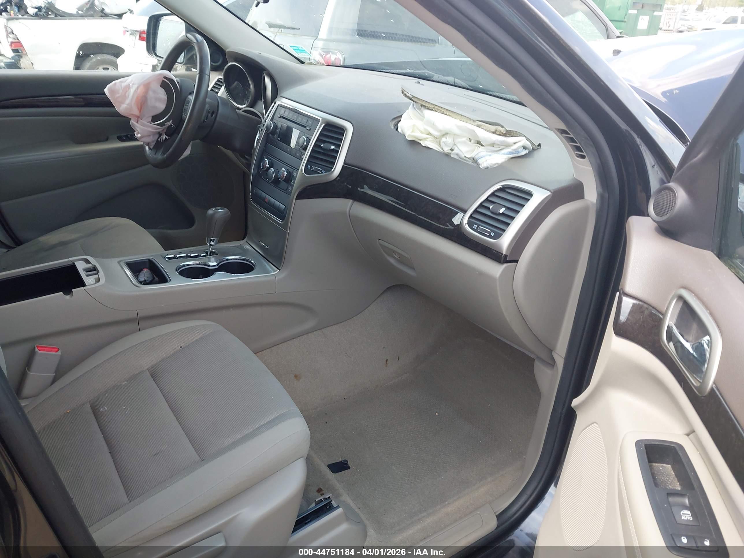 JEEP GRAND image 5