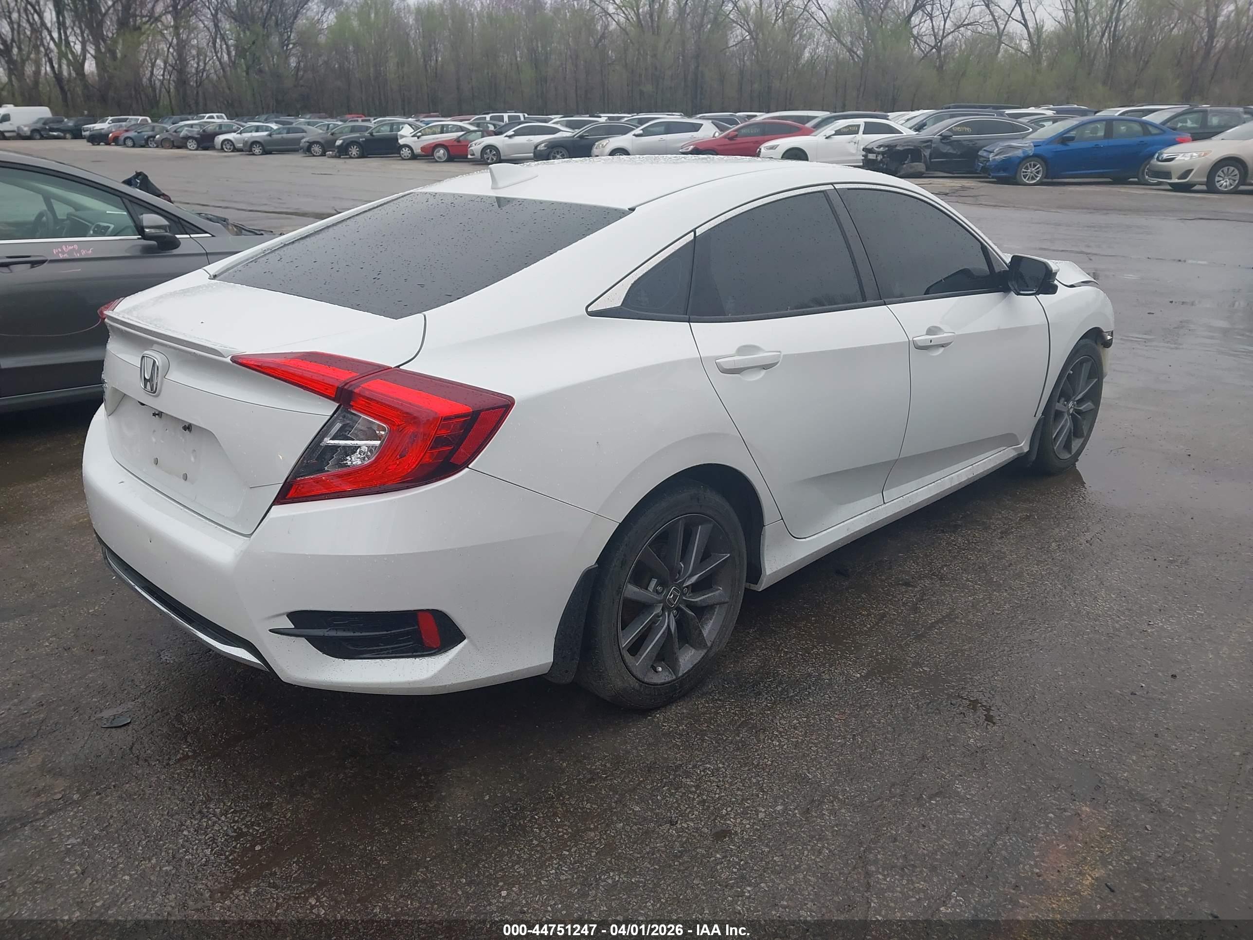 HONDA CIVIC image 4