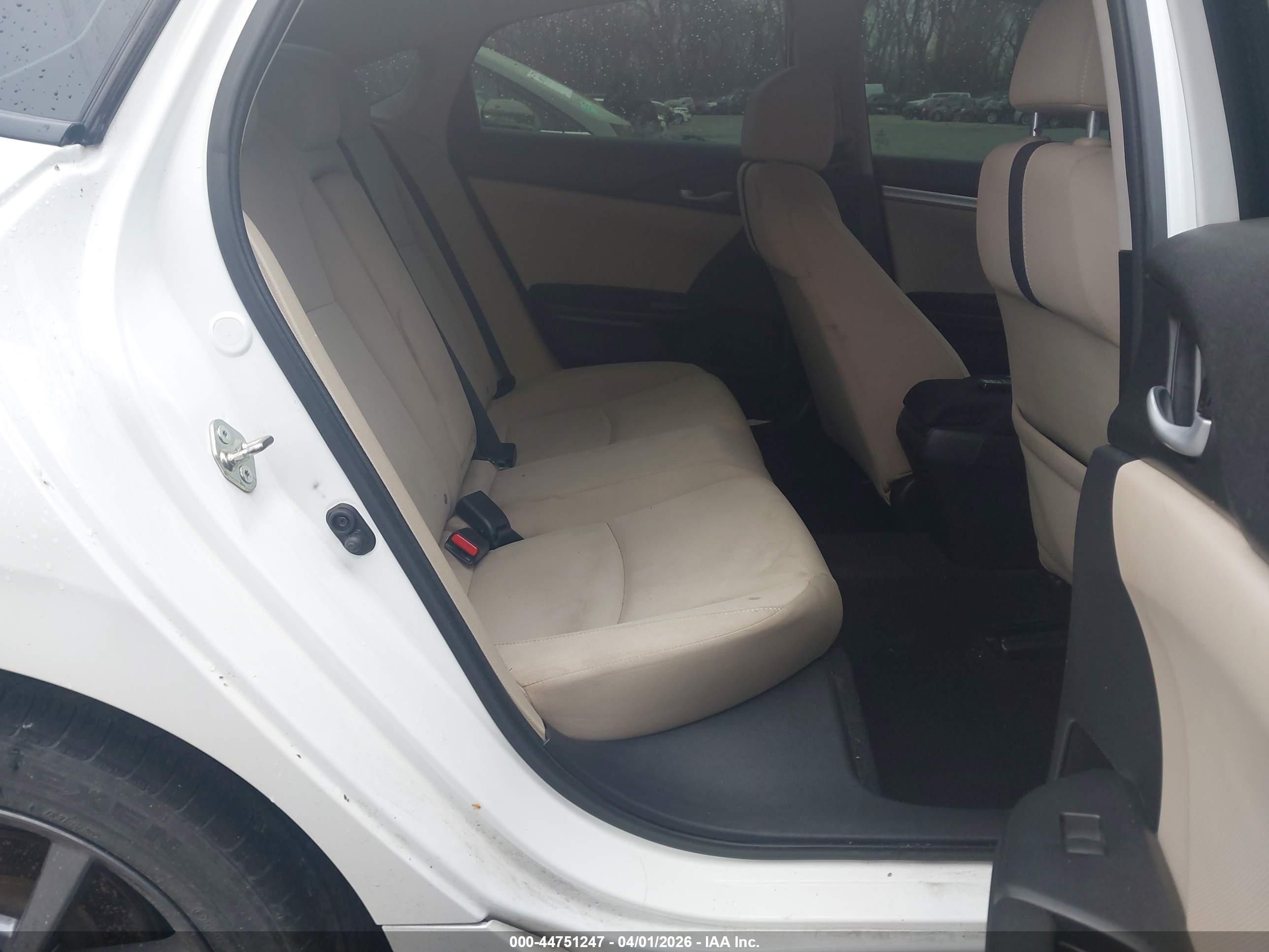 HONDA CIVIC image 8