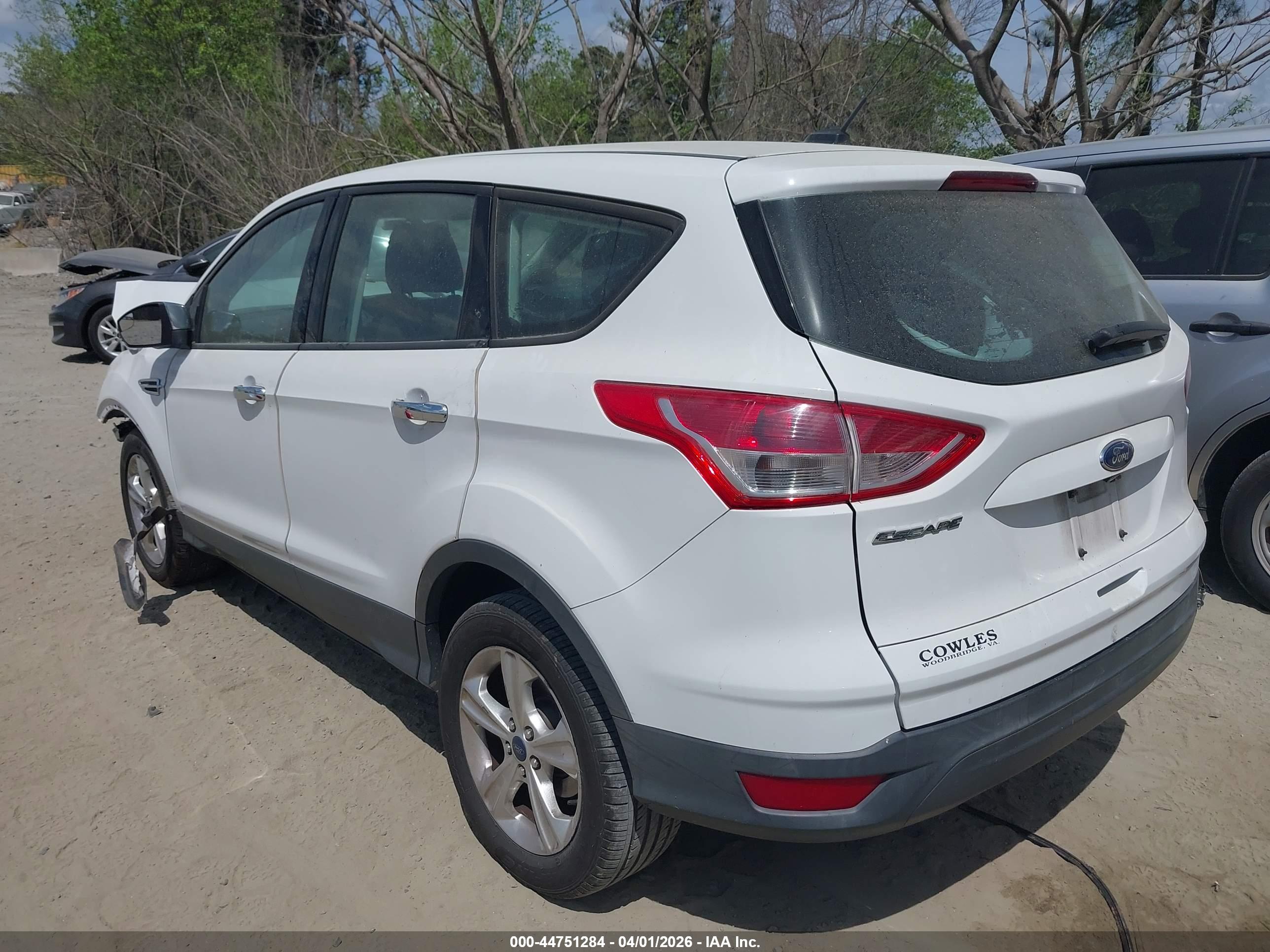 FORD ESCAPE image 3