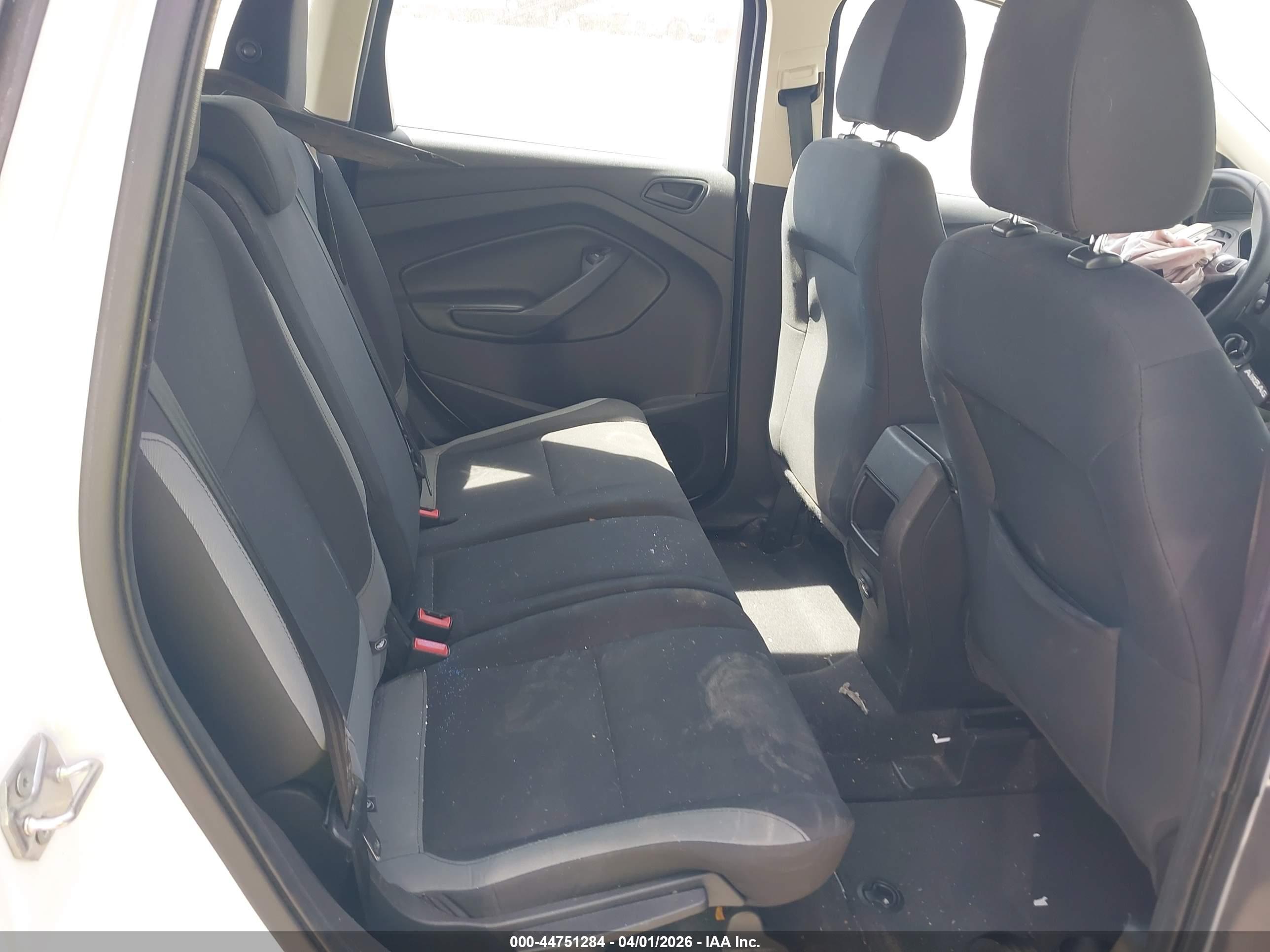 FORD ESCAPE image 8