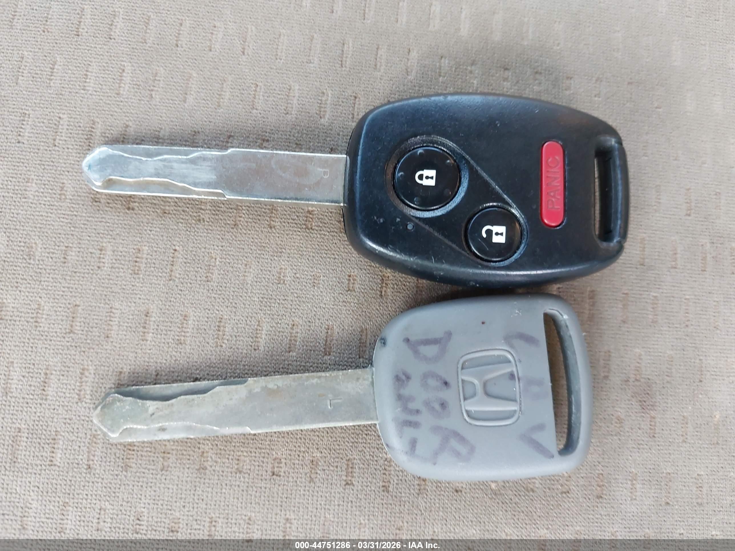 HONDA CR-V image 11