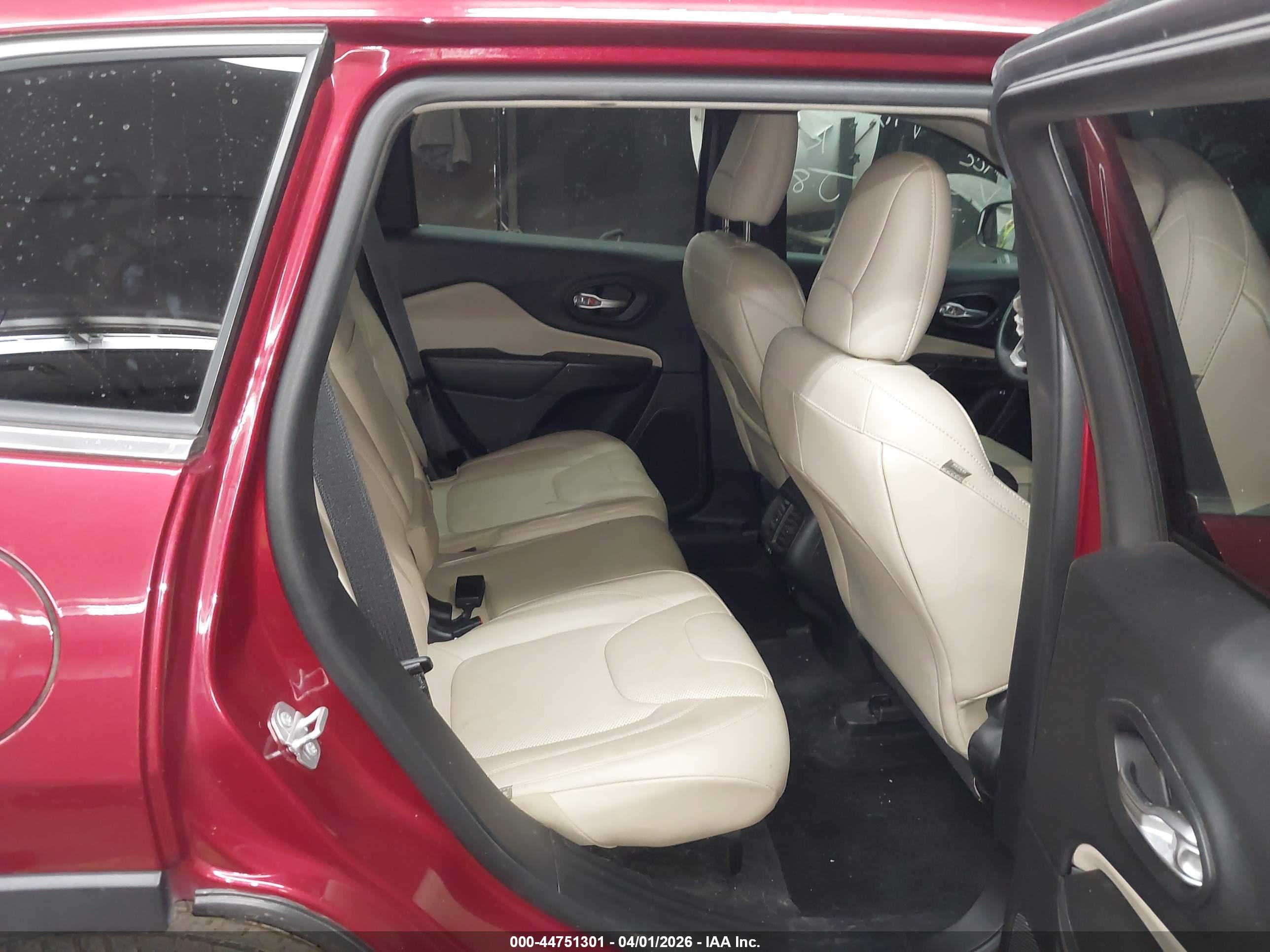 JEEP CHEROKEE image 8