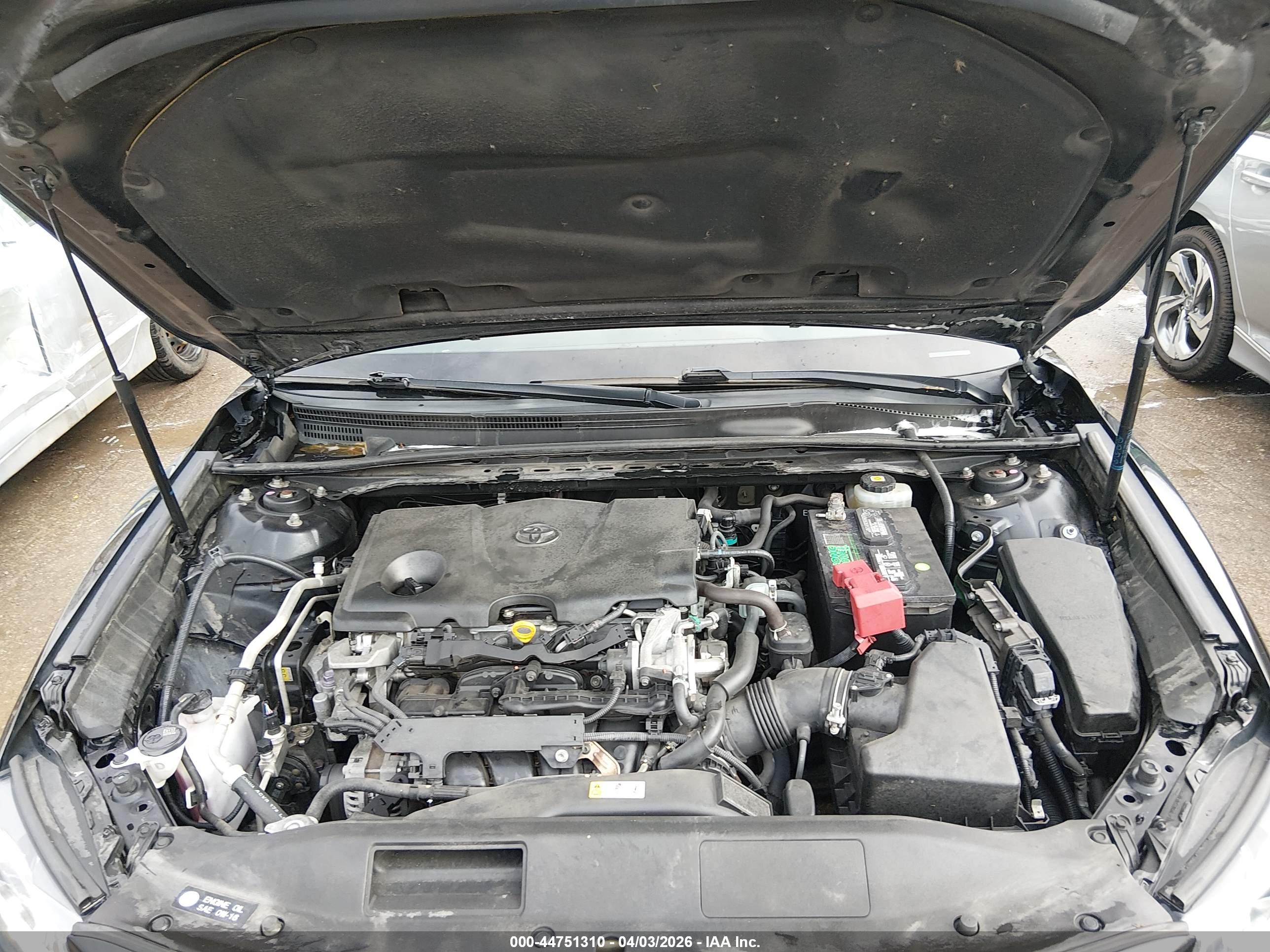 TOYOTA CAMRY image 10