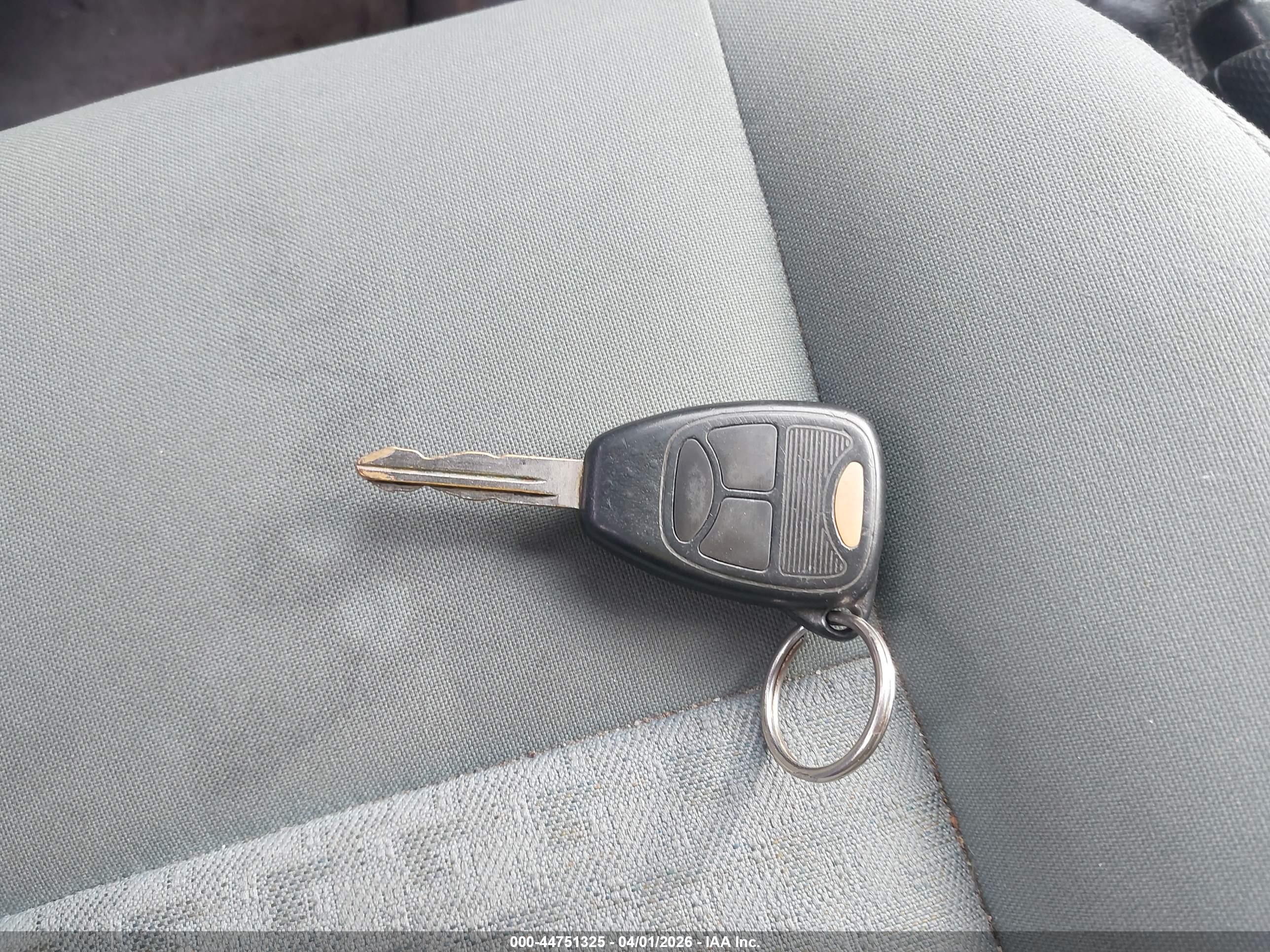 JEEP LIBERTY image 11