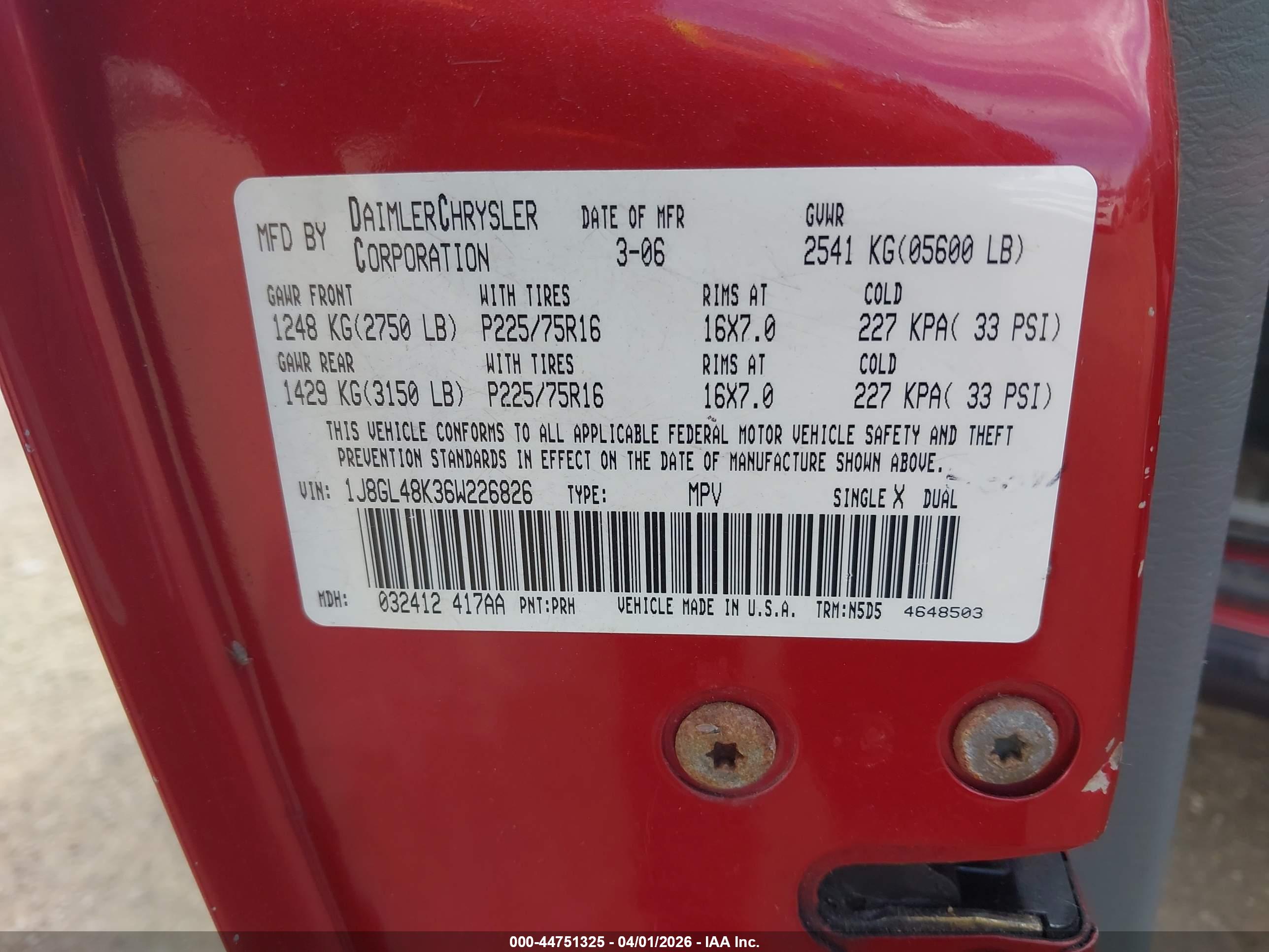 JEEP LIBERTY image 9