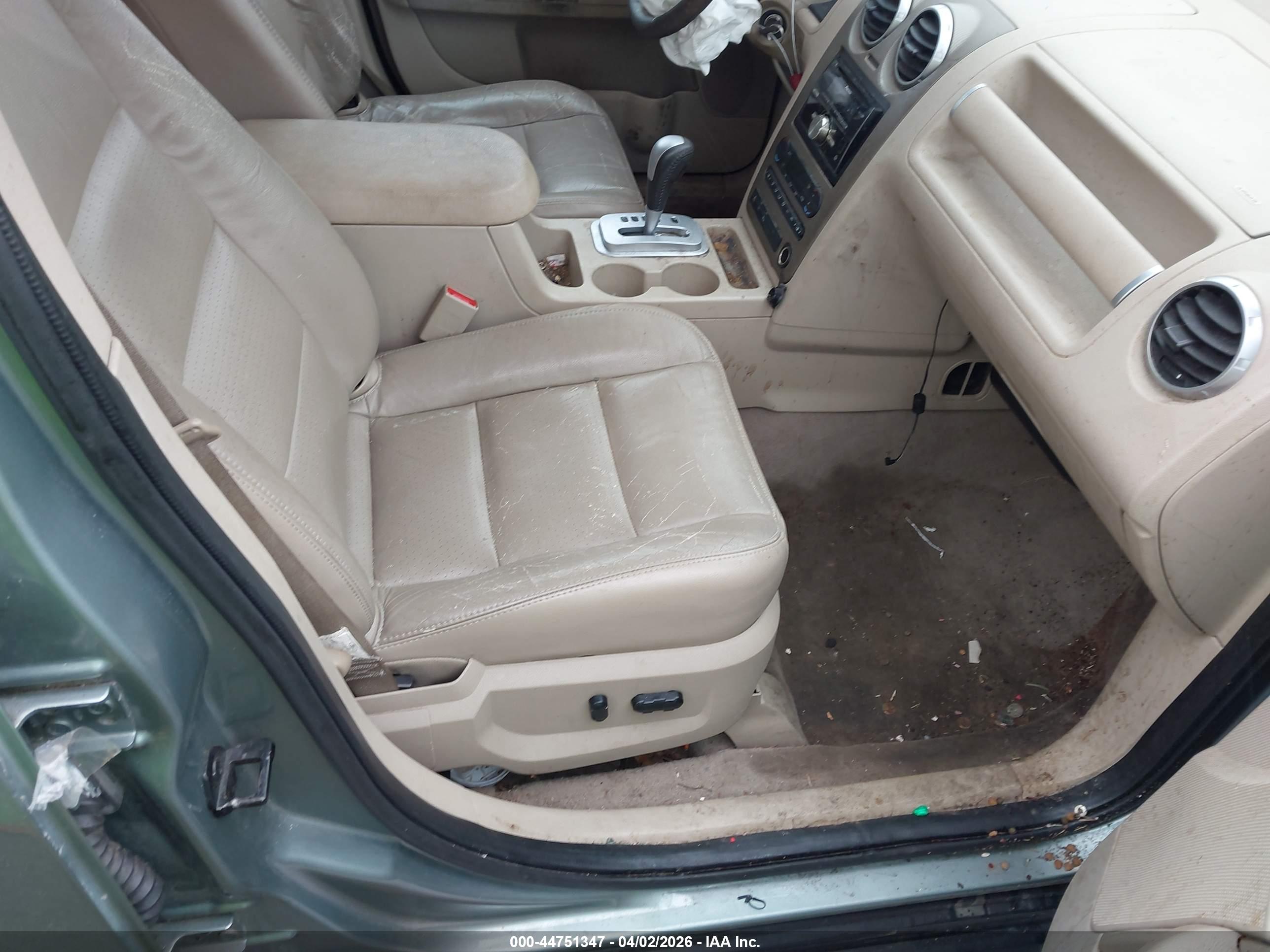 FORD FREESTYLE image 5