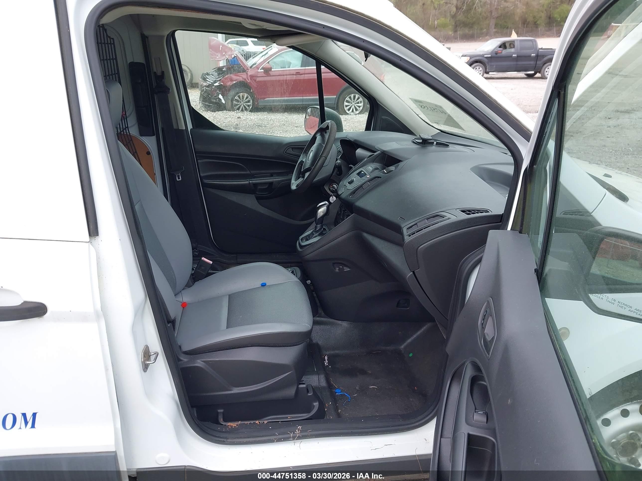 FORD TRANSIT image 5