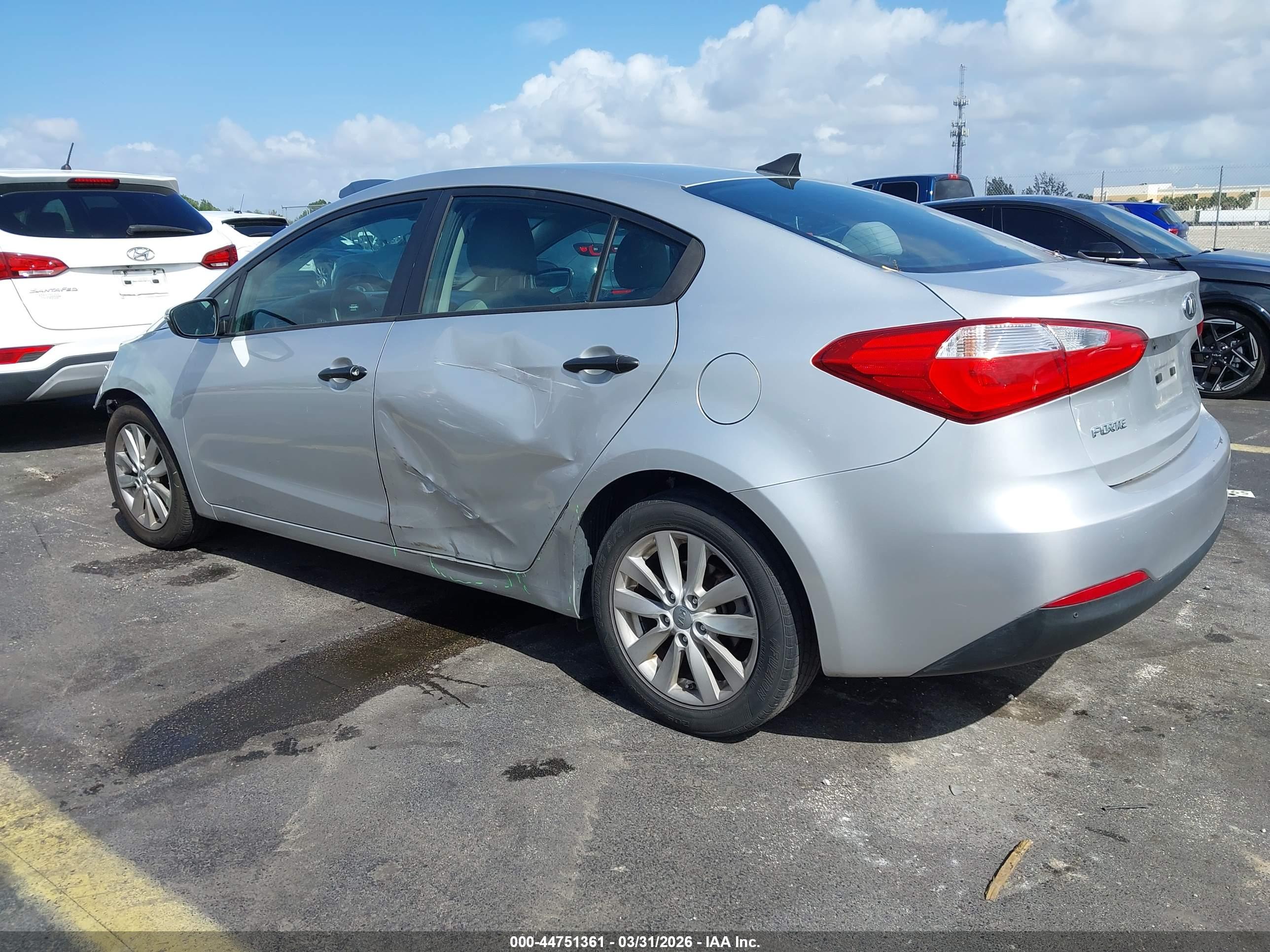 KIA FORTE image 3