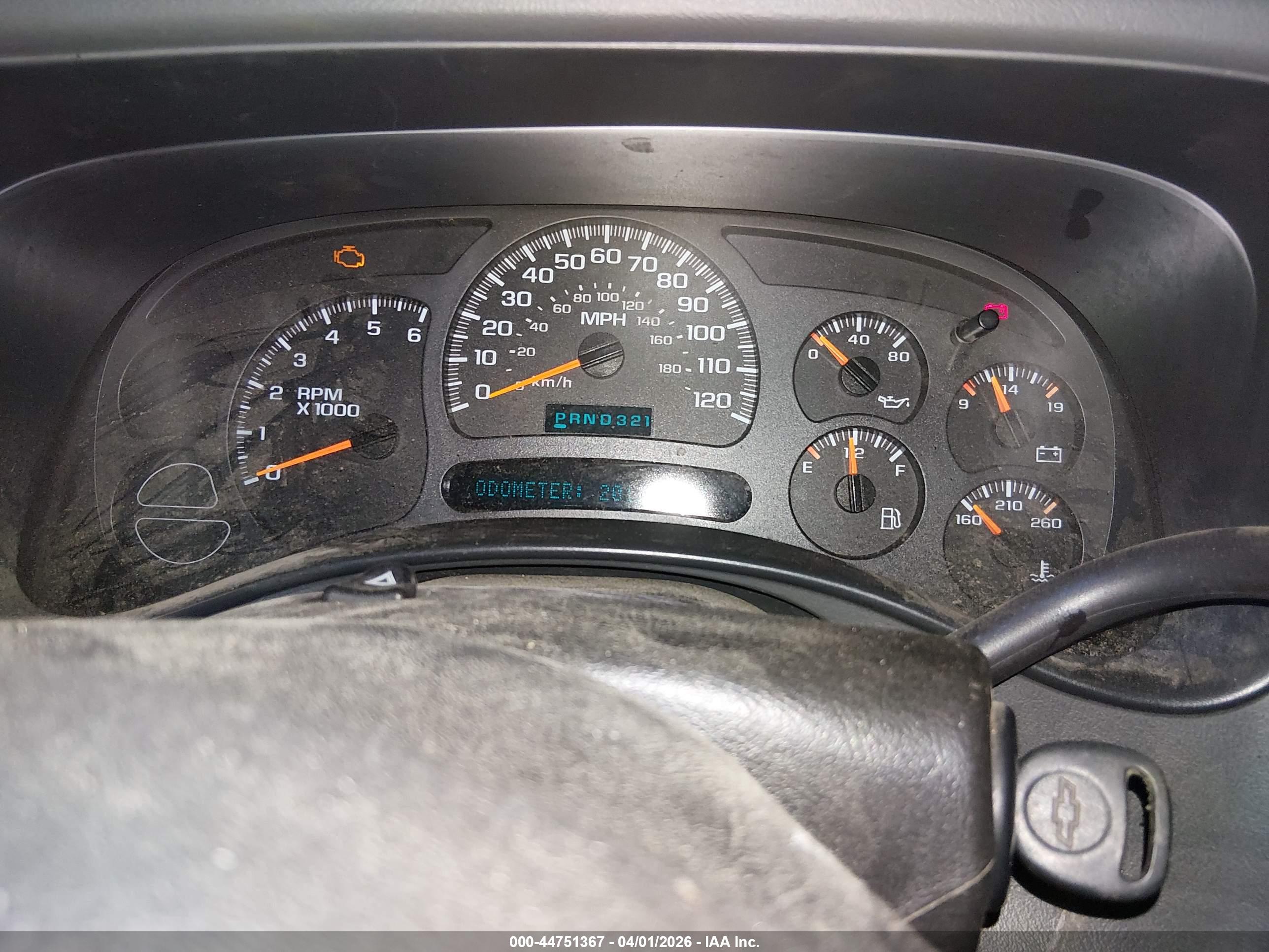 CHEVROLET SILVERADO image 7