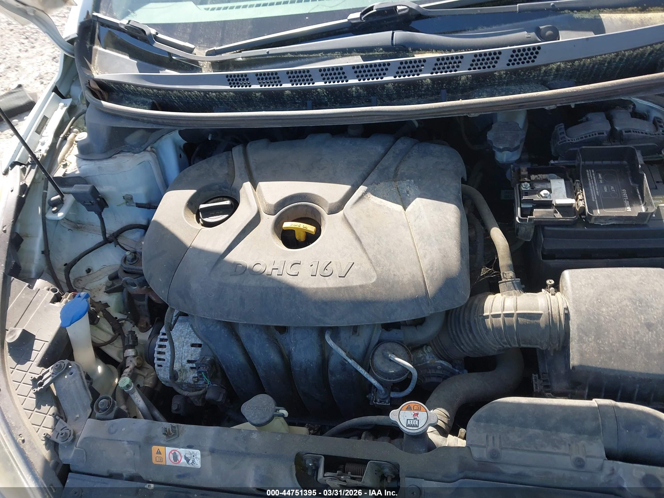 HYUNDAI ELANTRA image 10