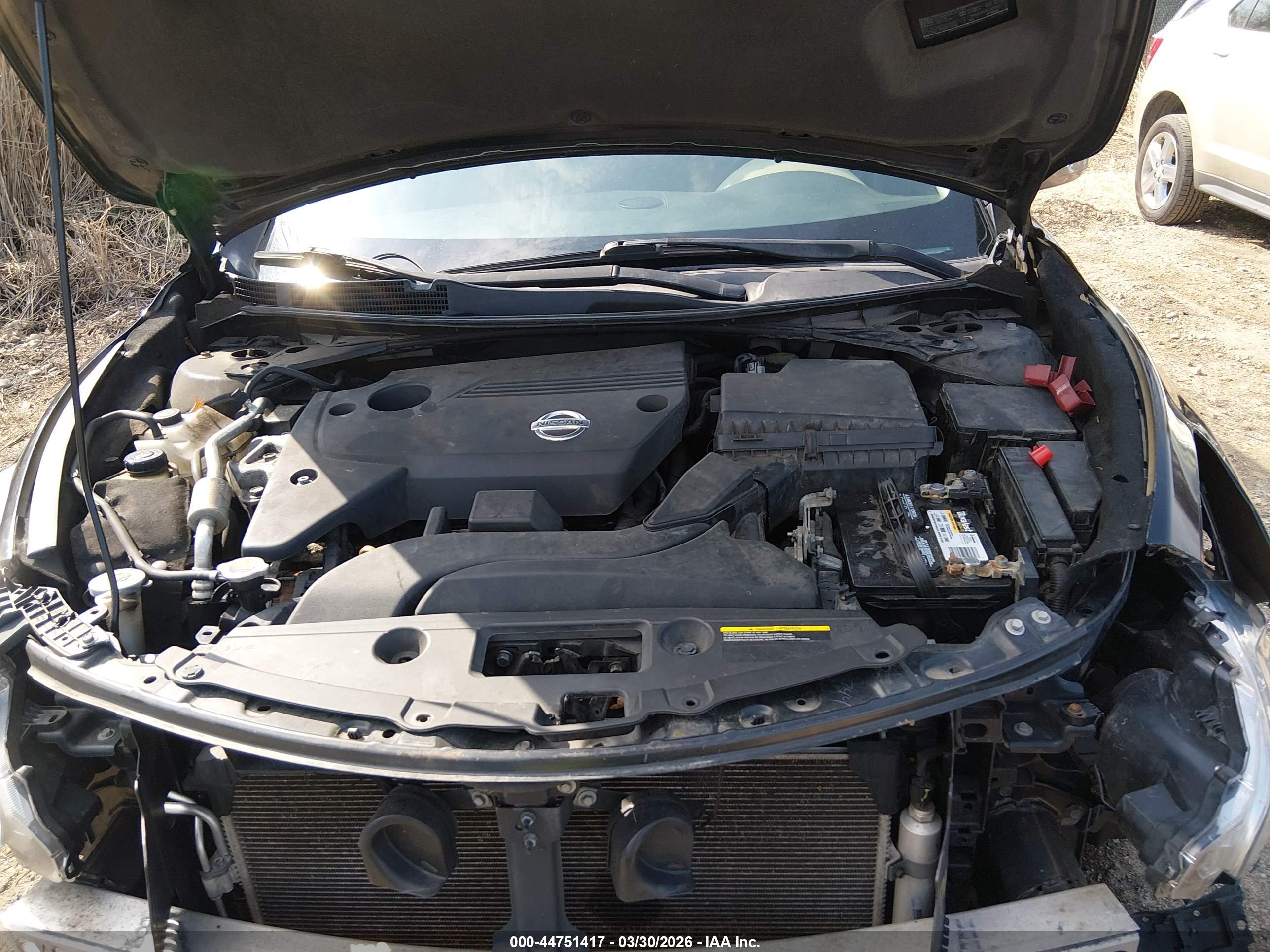 NISSAN ALTIMA image 10