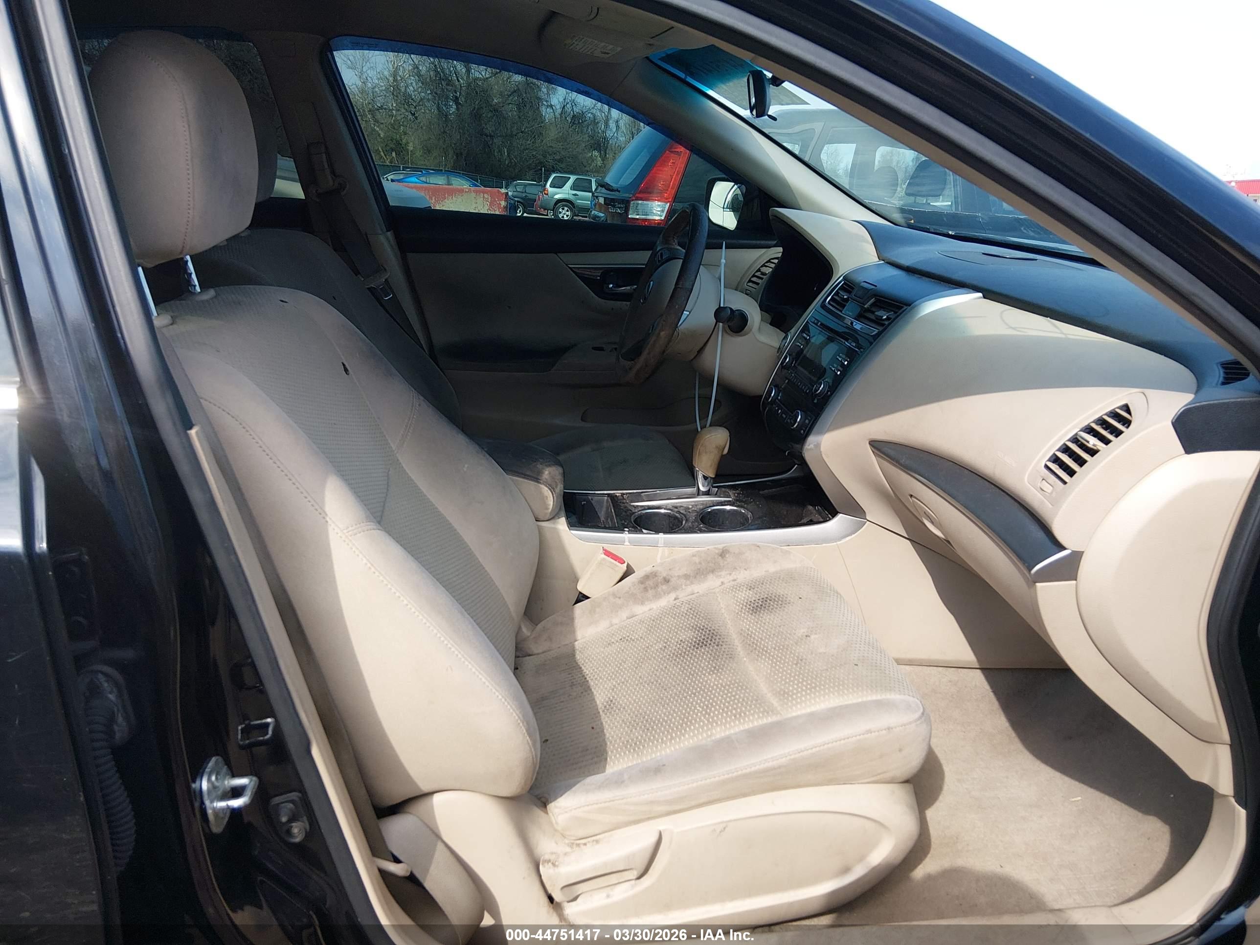 NISSAN ALTIMA image 5