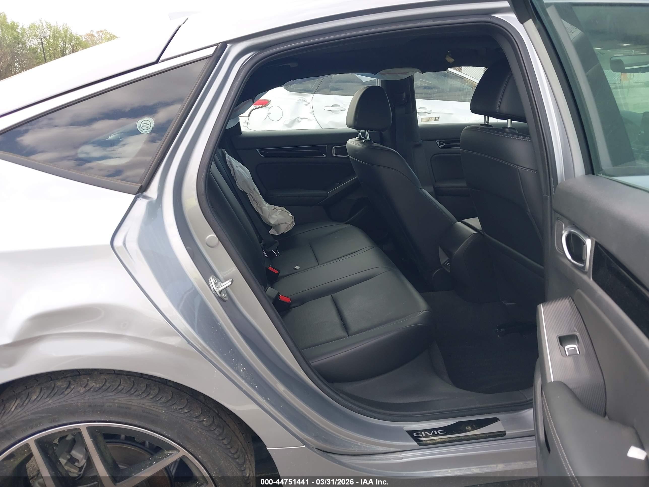 HONDA CIVIC image 8