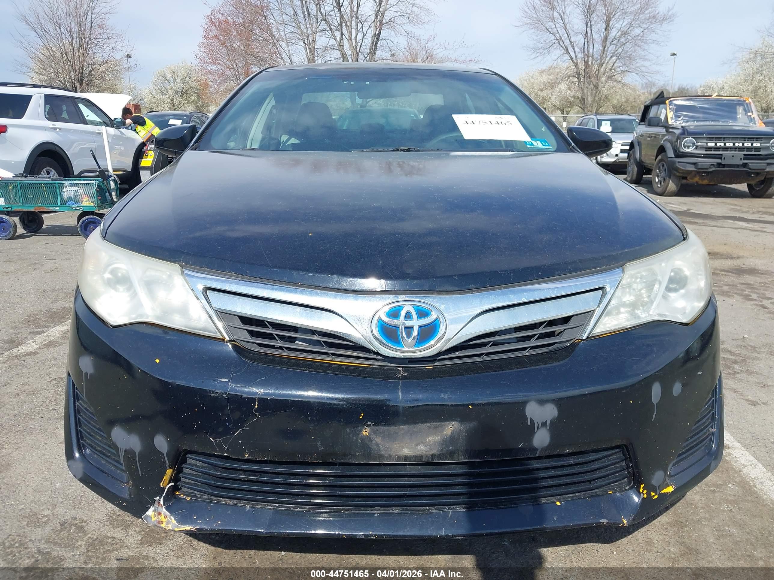 TOYOTA CAMRY image 6