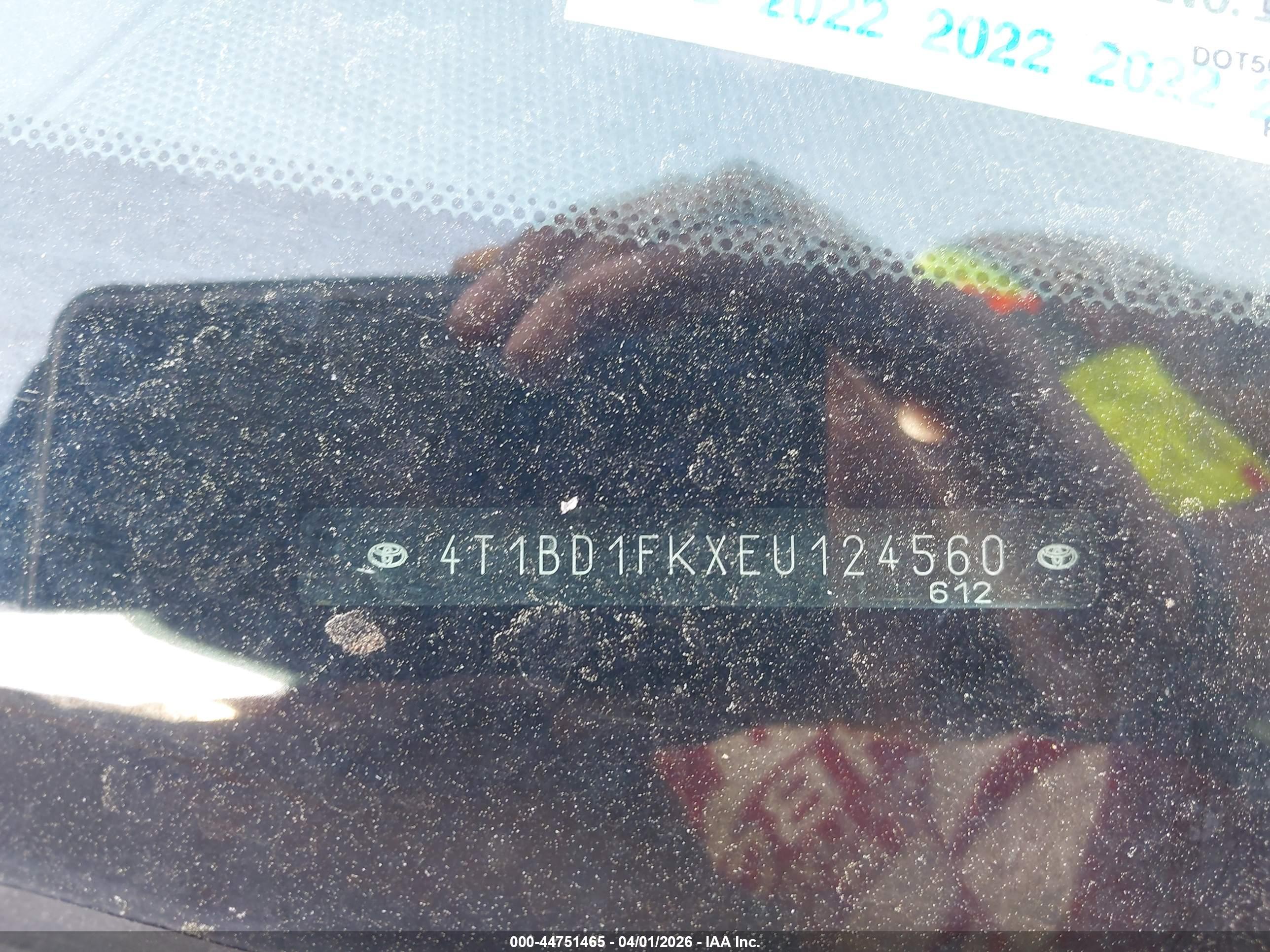 TOYOTA CAMRY image 9