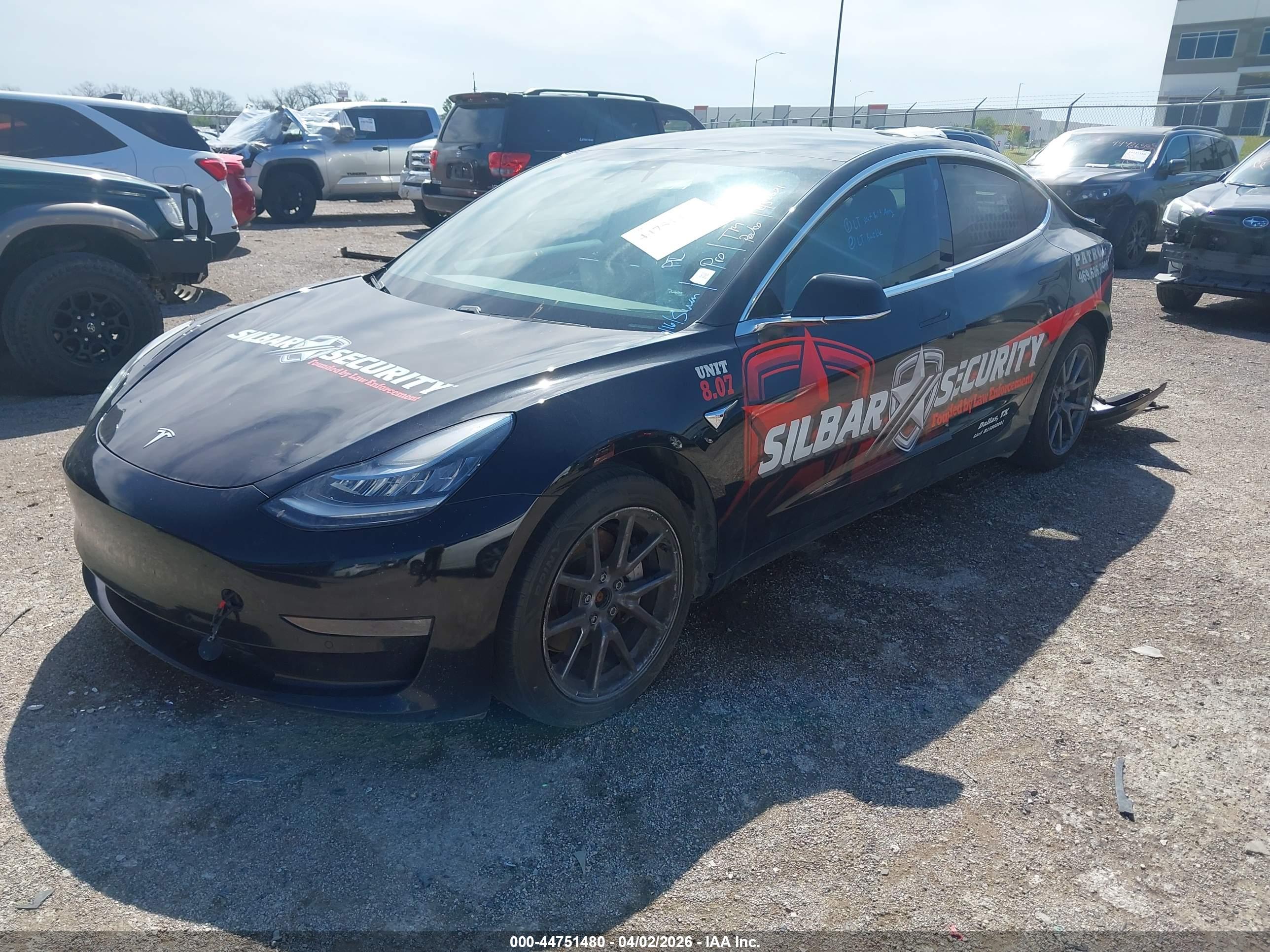 TESLA MODEL image 2