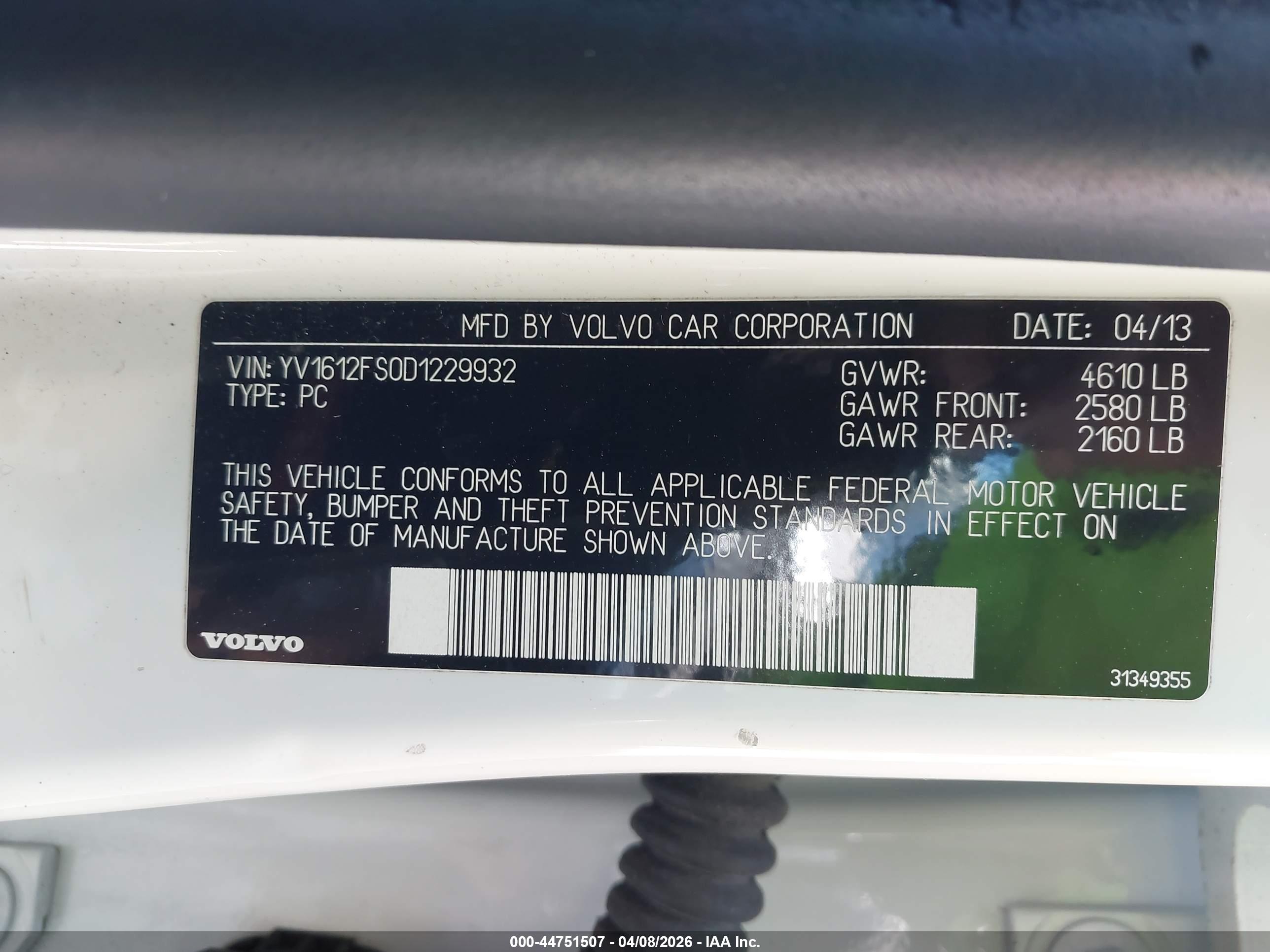 VOLVO S60 image 9