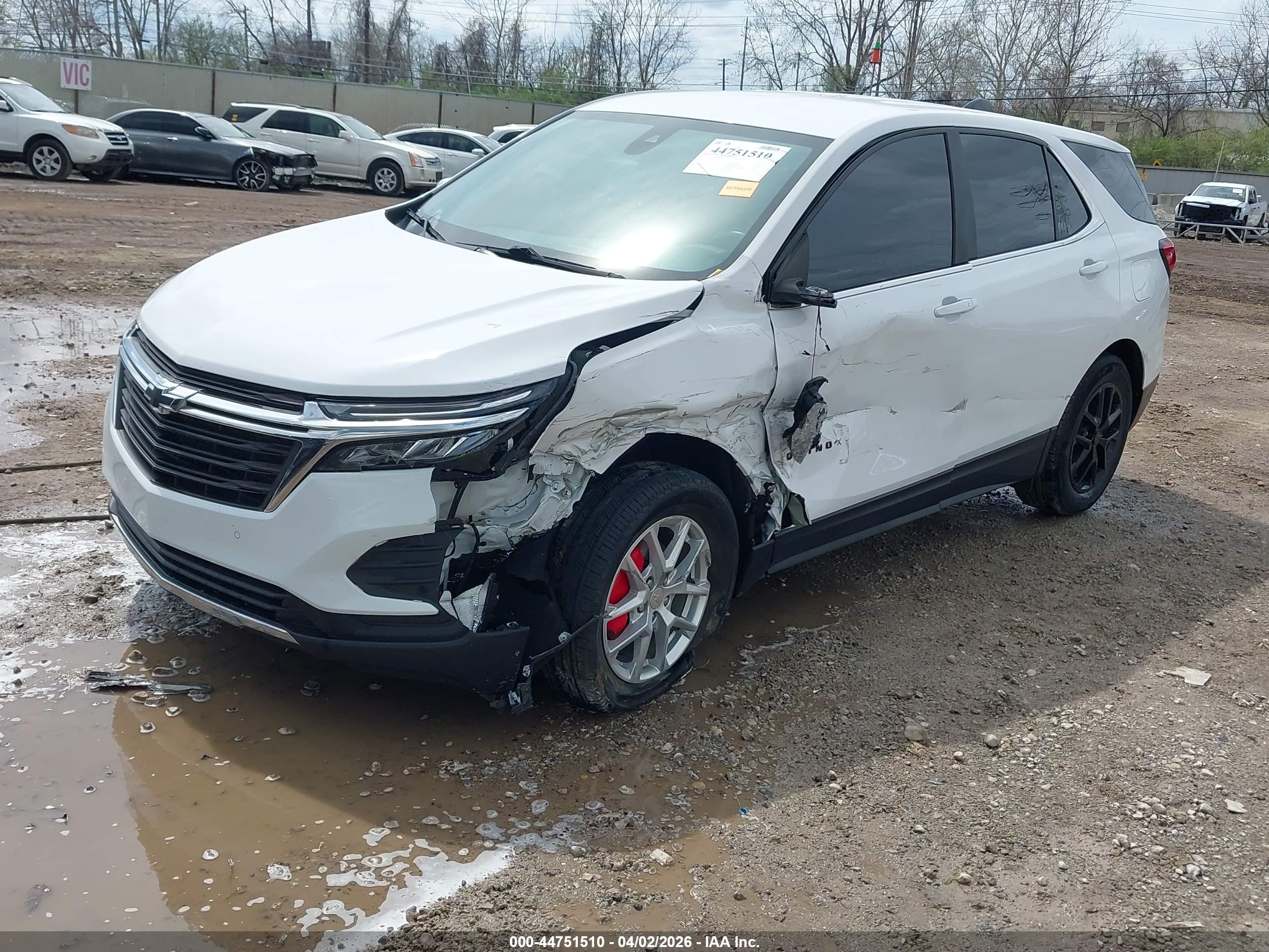 CHEVROLET EQUINOX image 2