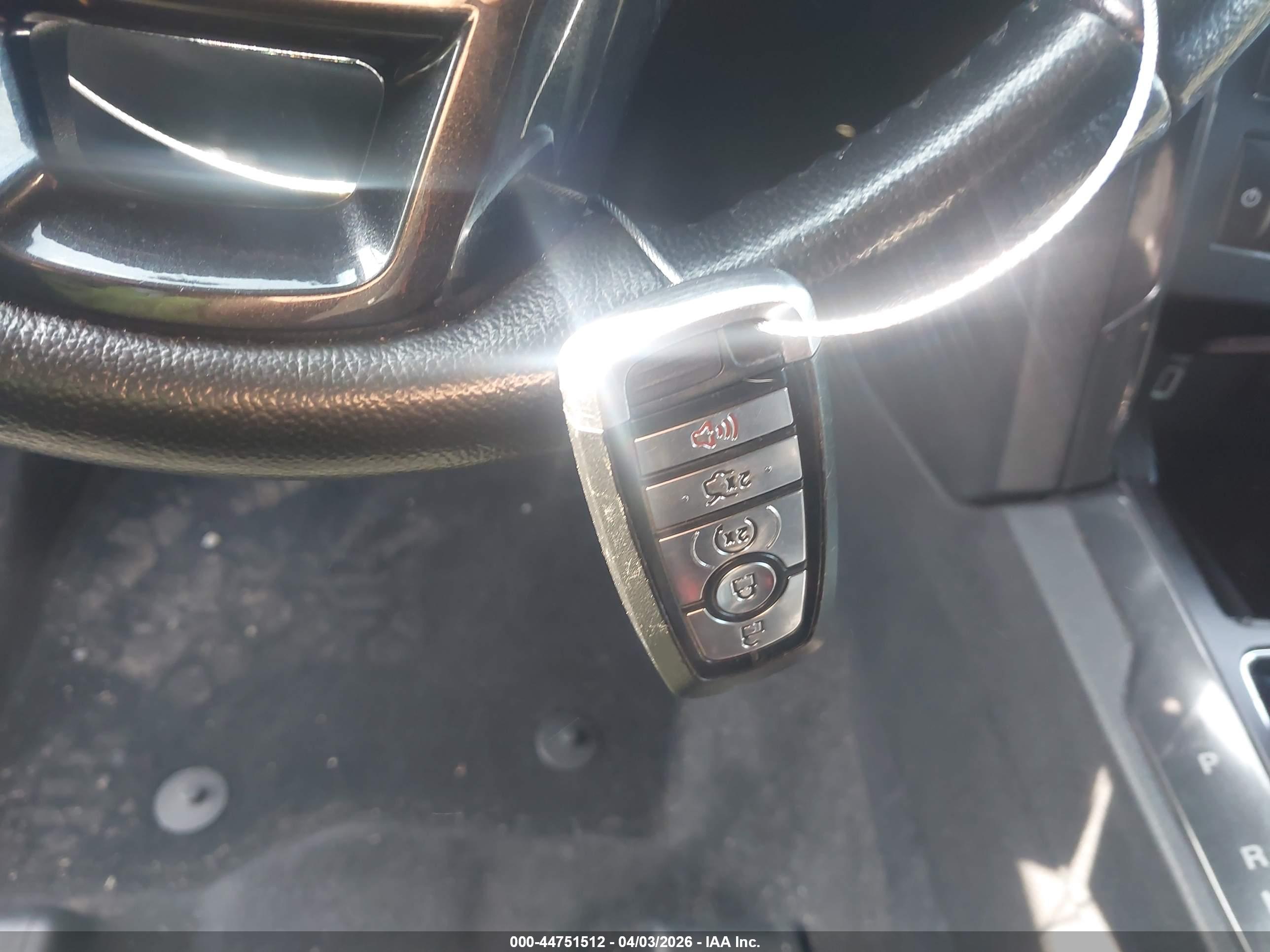 FORD EXPLORER image 11