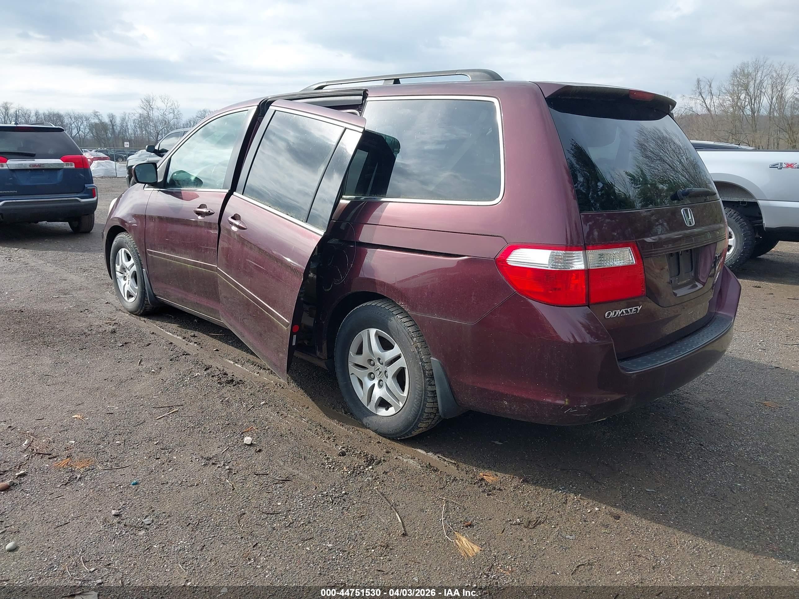 HONDA ODYSSEY image 3