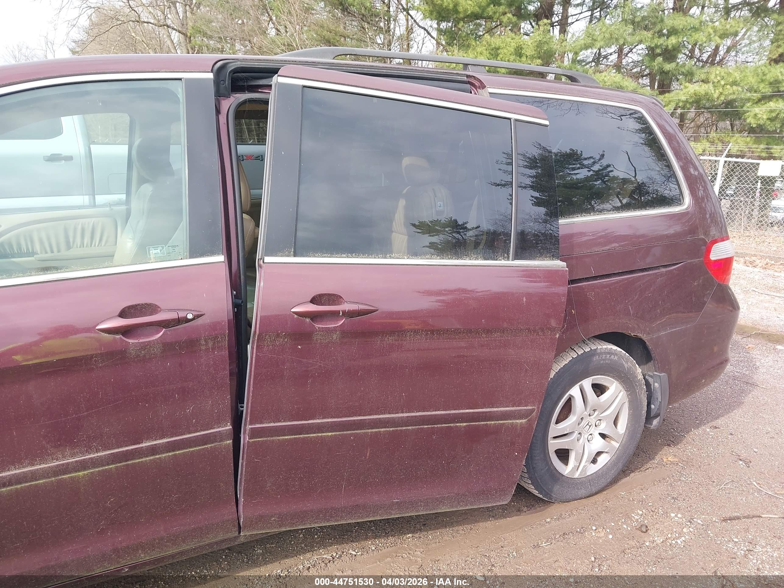 HONDA ODYSSEY image 6