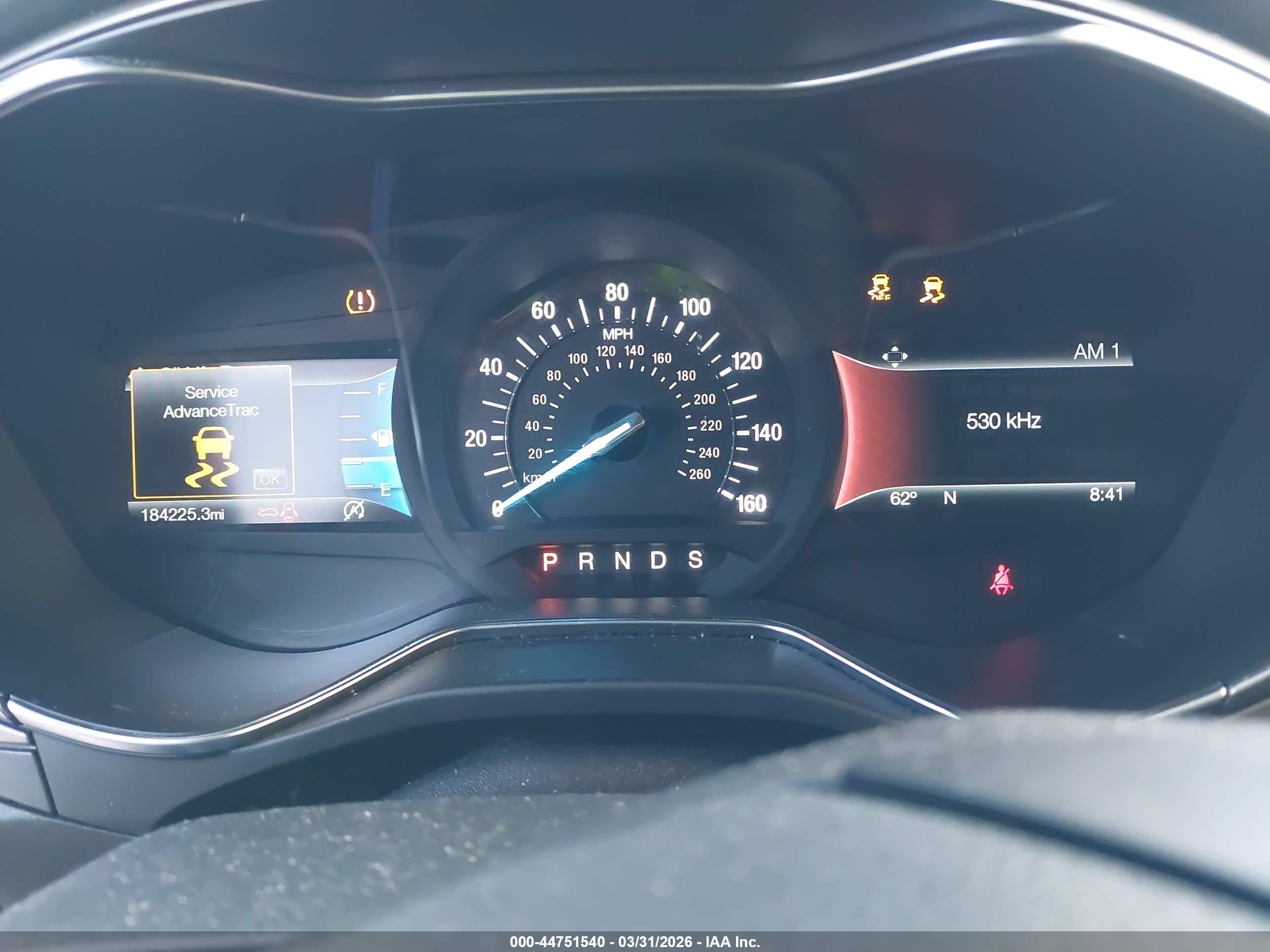 FORD FUSION image 7
