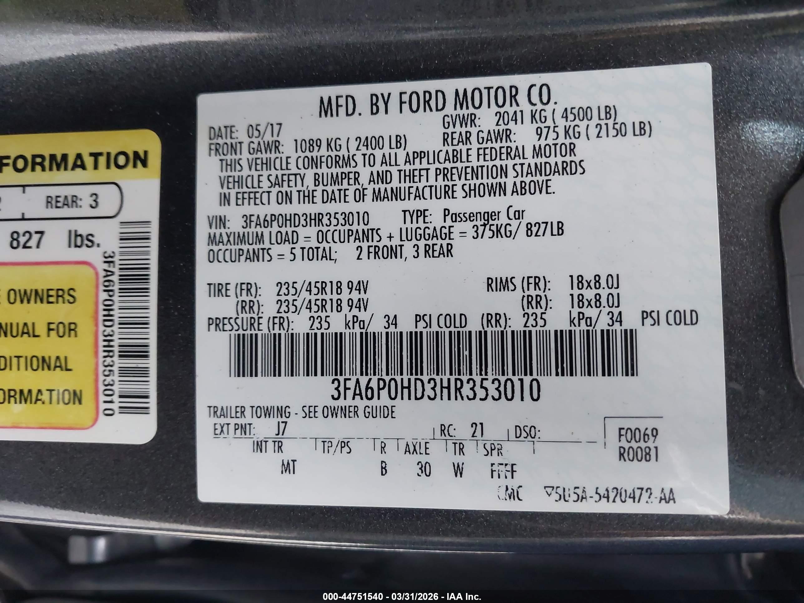 FORD FUSION image 9