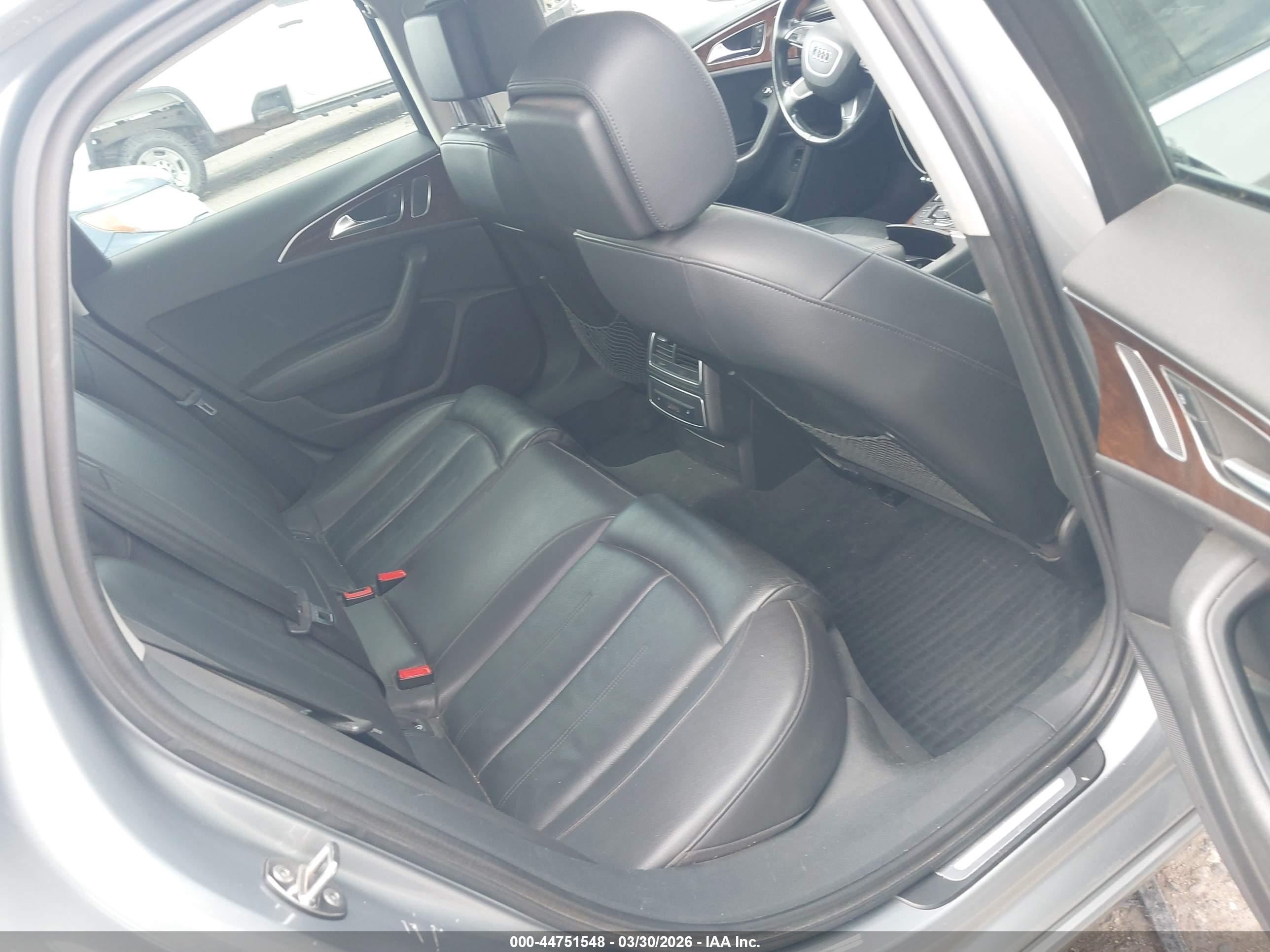 AUDI A6 image 8