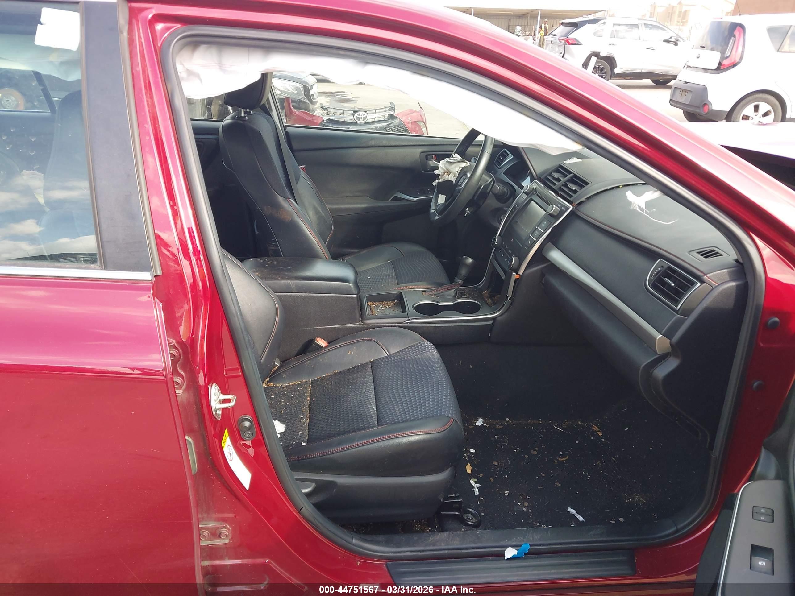 TOYOTA CAMRY image 5