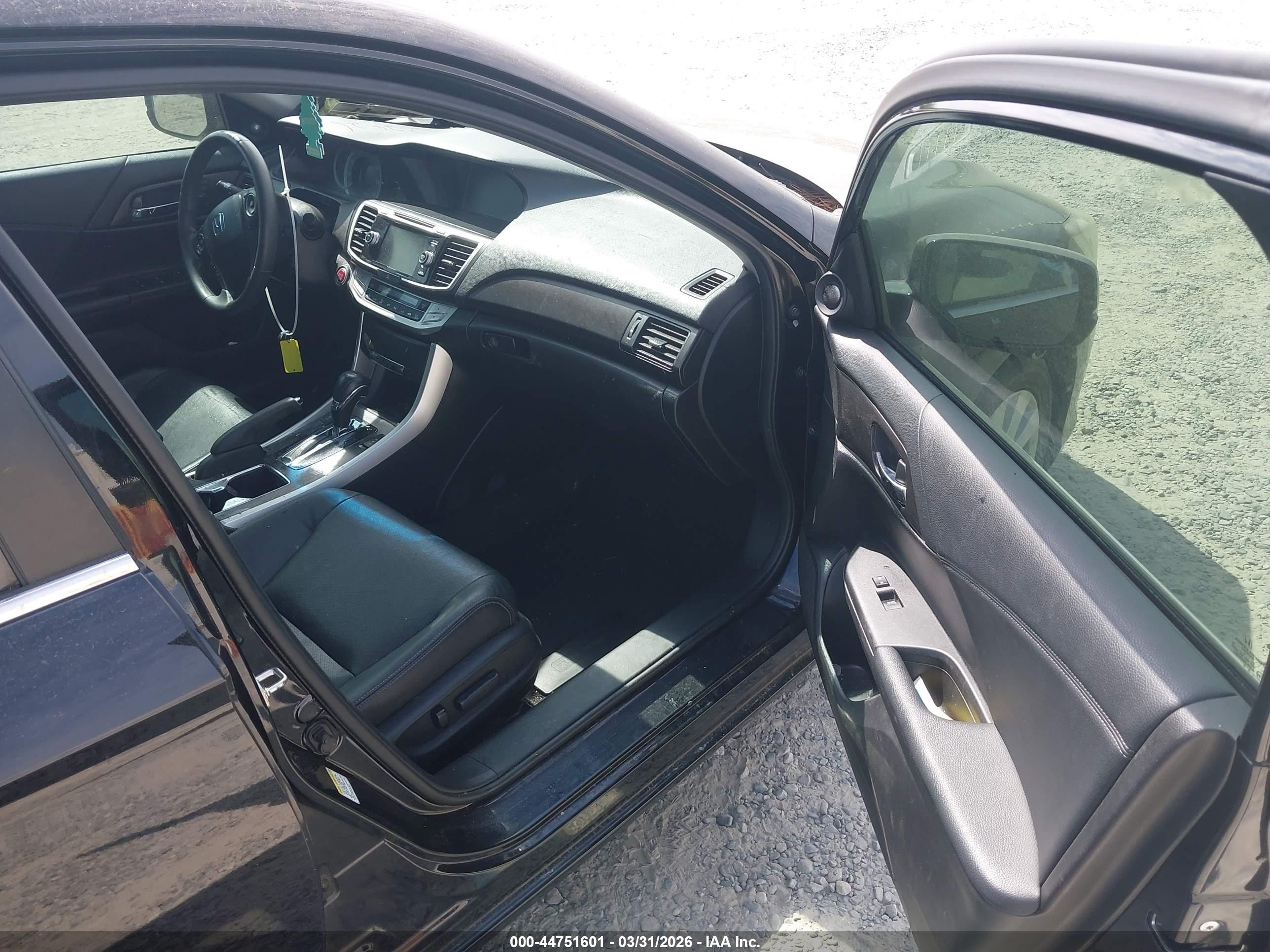 HONDA ACCORD image 5