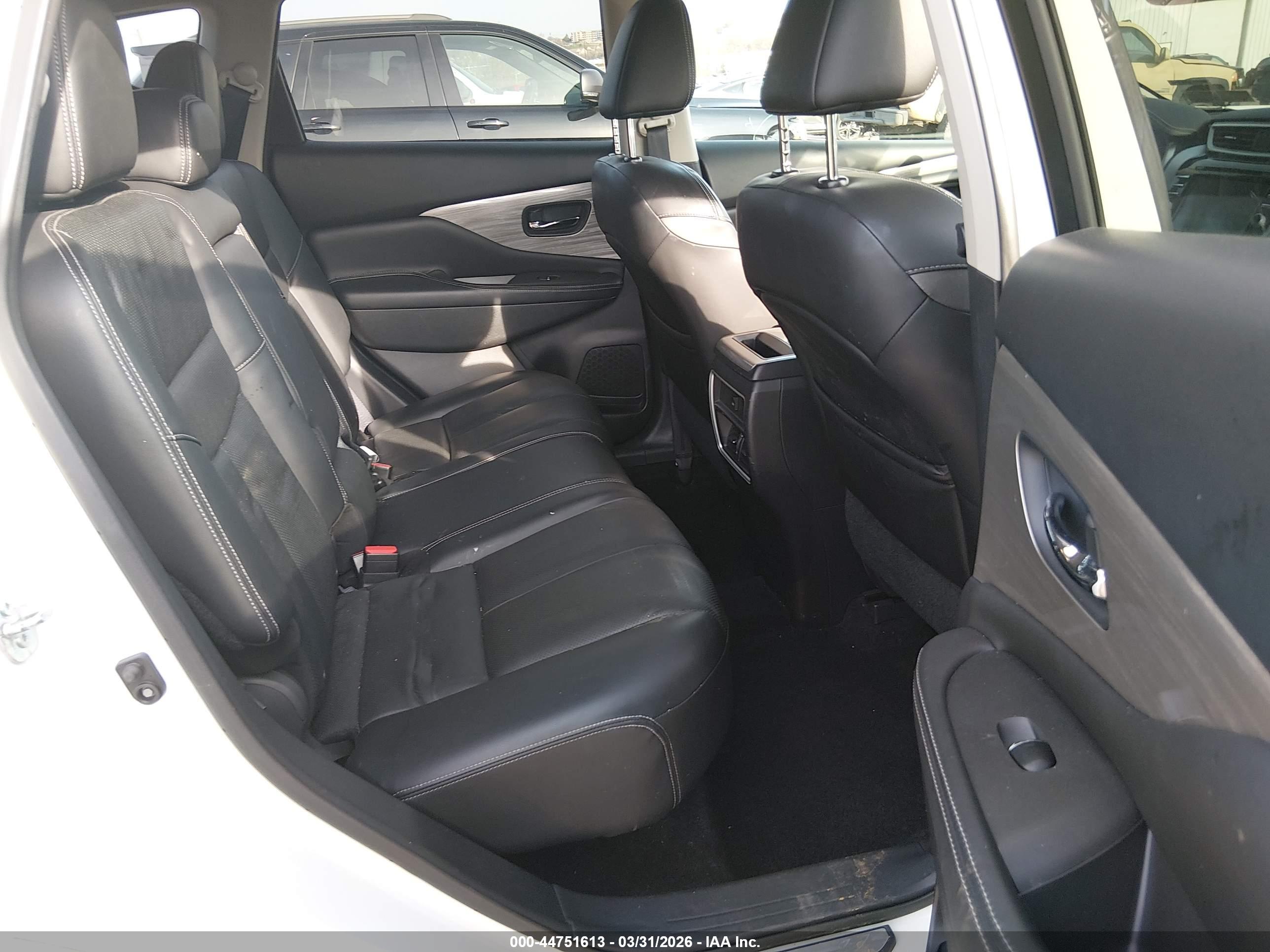 NISSAN MURANO image 8