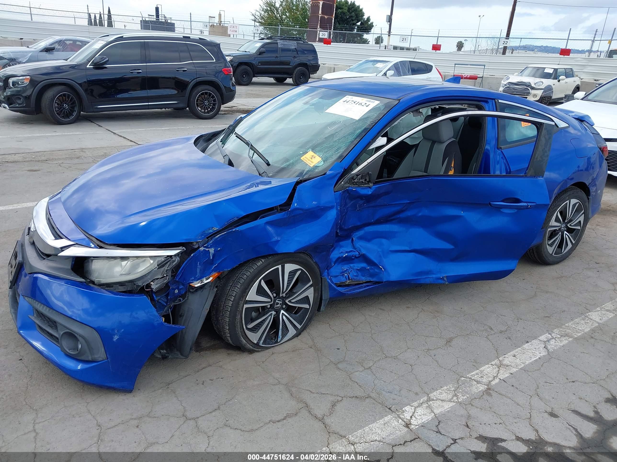 HONDA CIVIC image 6