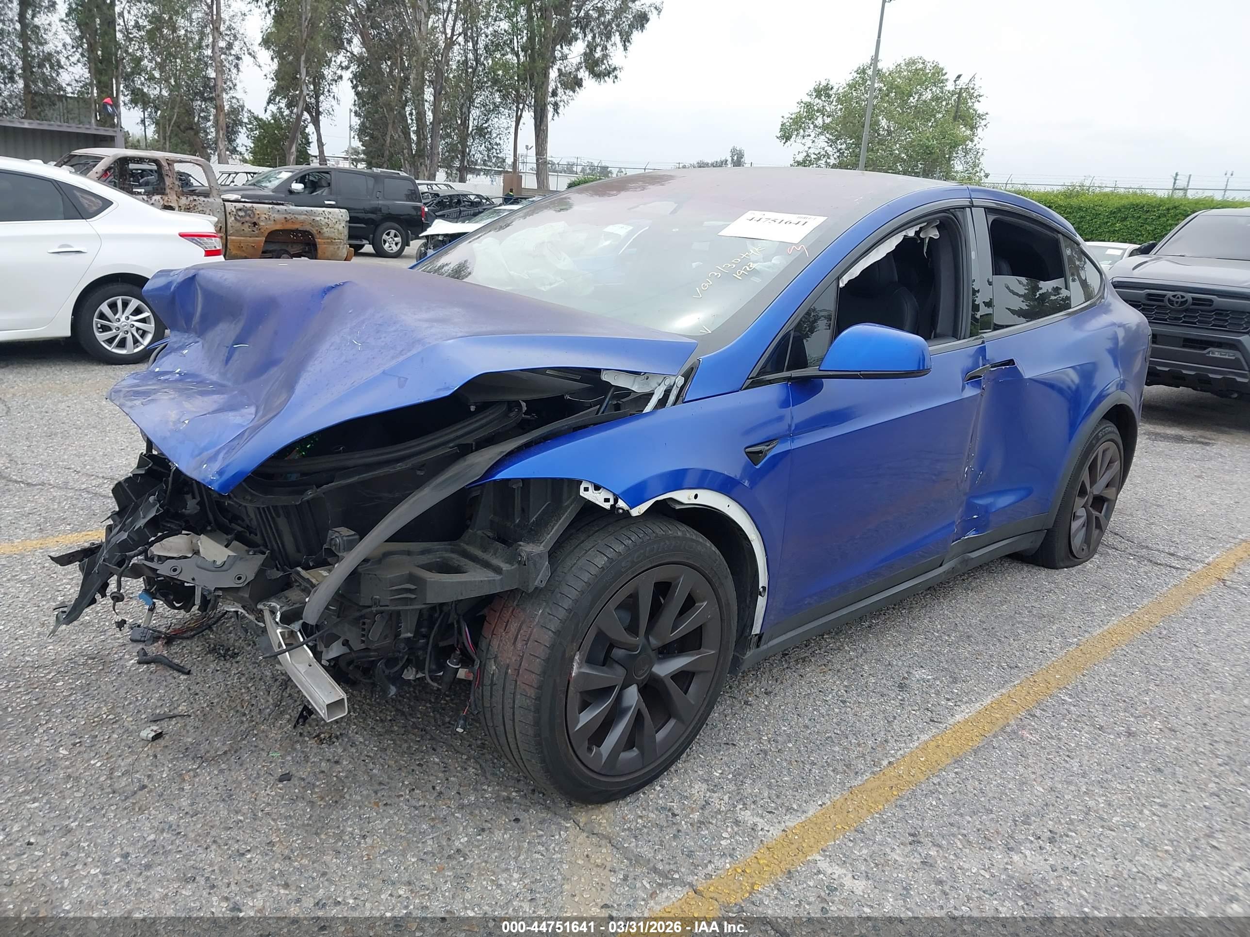 TESLA MODEL image 2