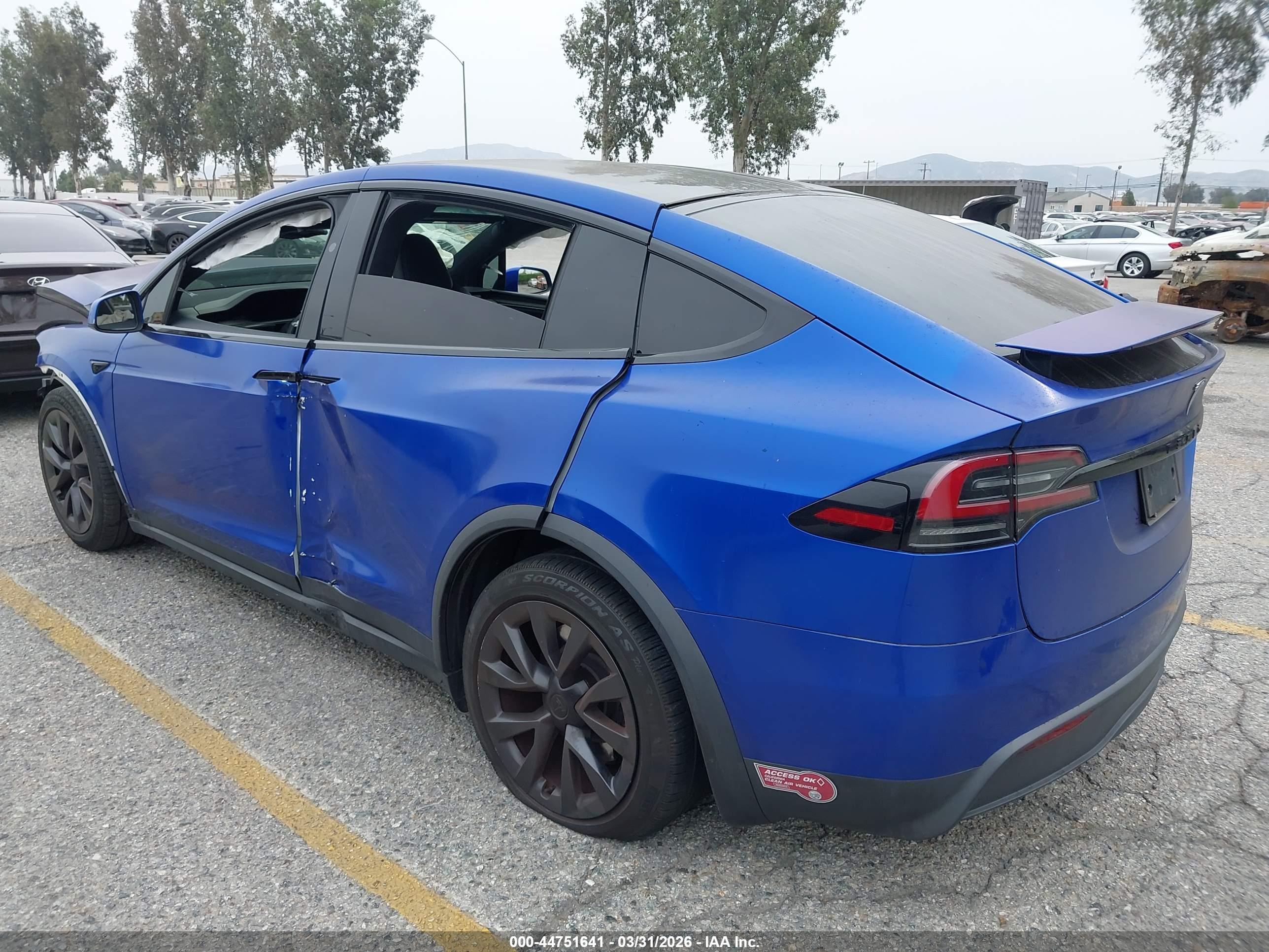 TESLA MODEL image 3