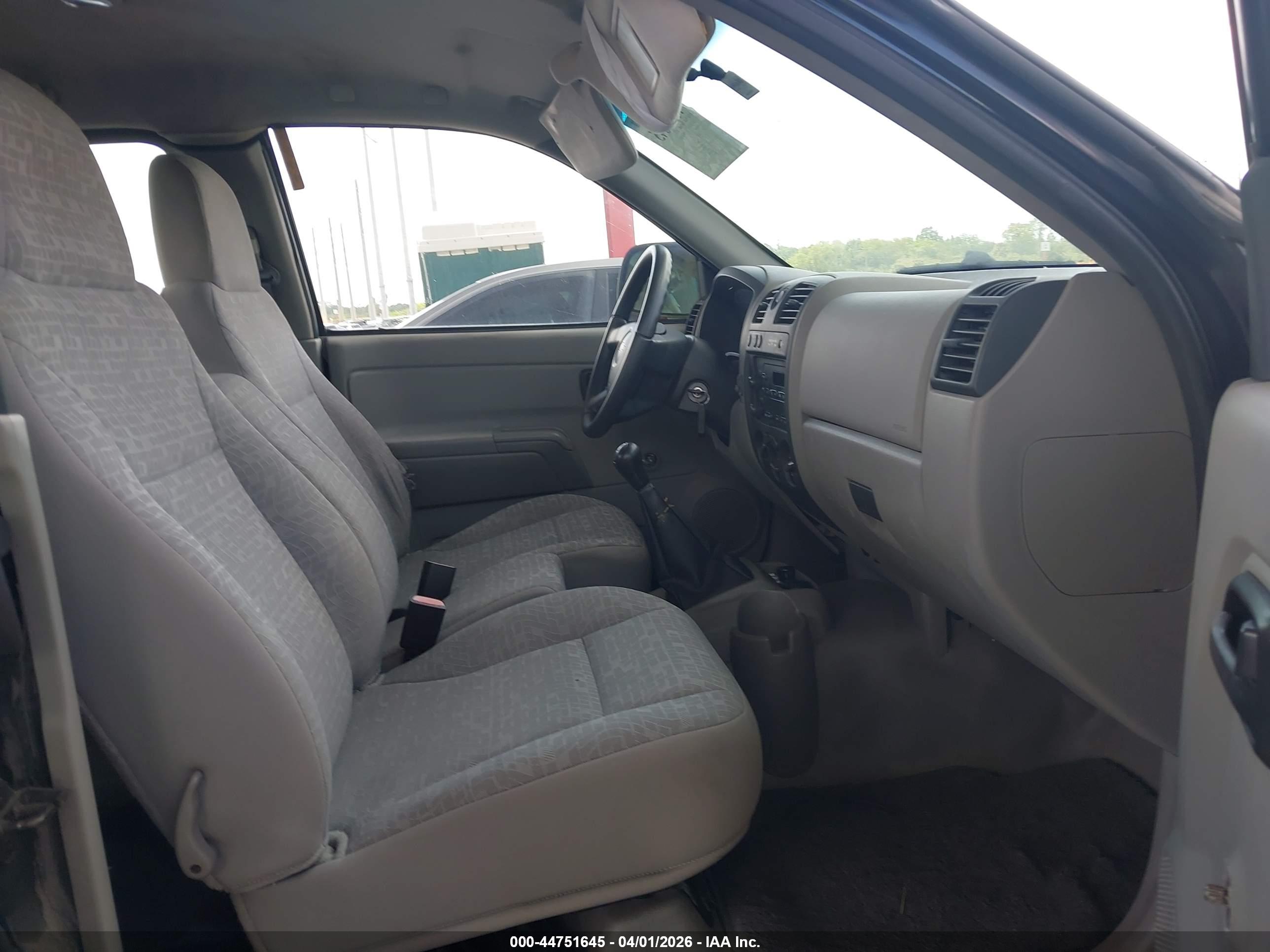 CHEVROLET COLORADO image 5