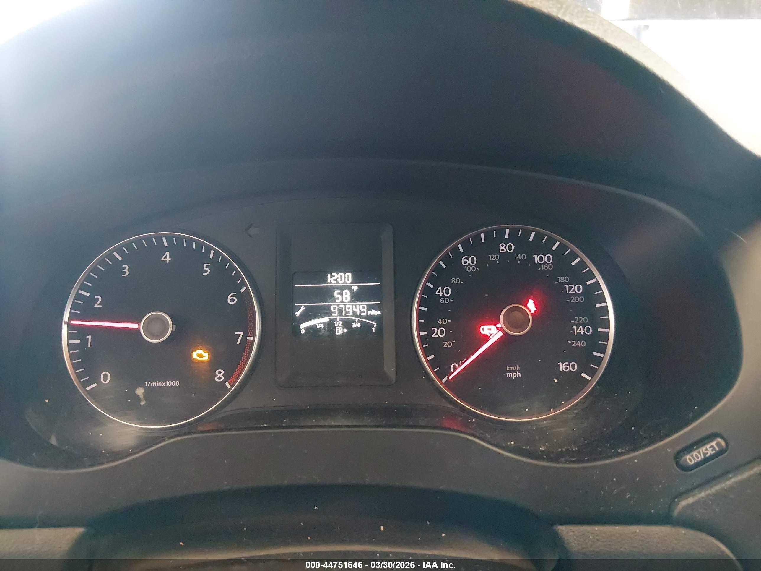 VOLKSWAGEN JETTA image 7
