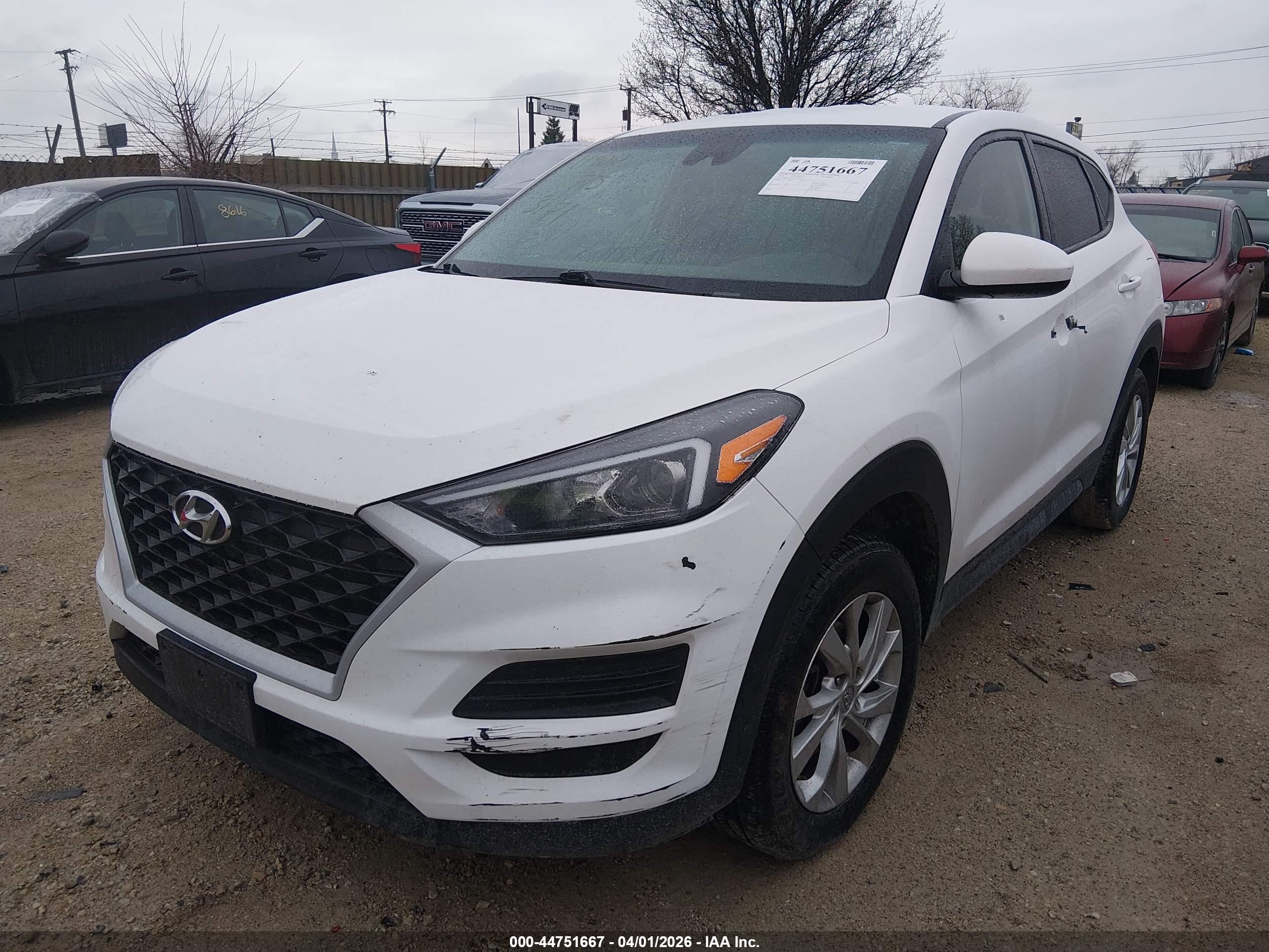 HYUNDAI TUCSON image 2