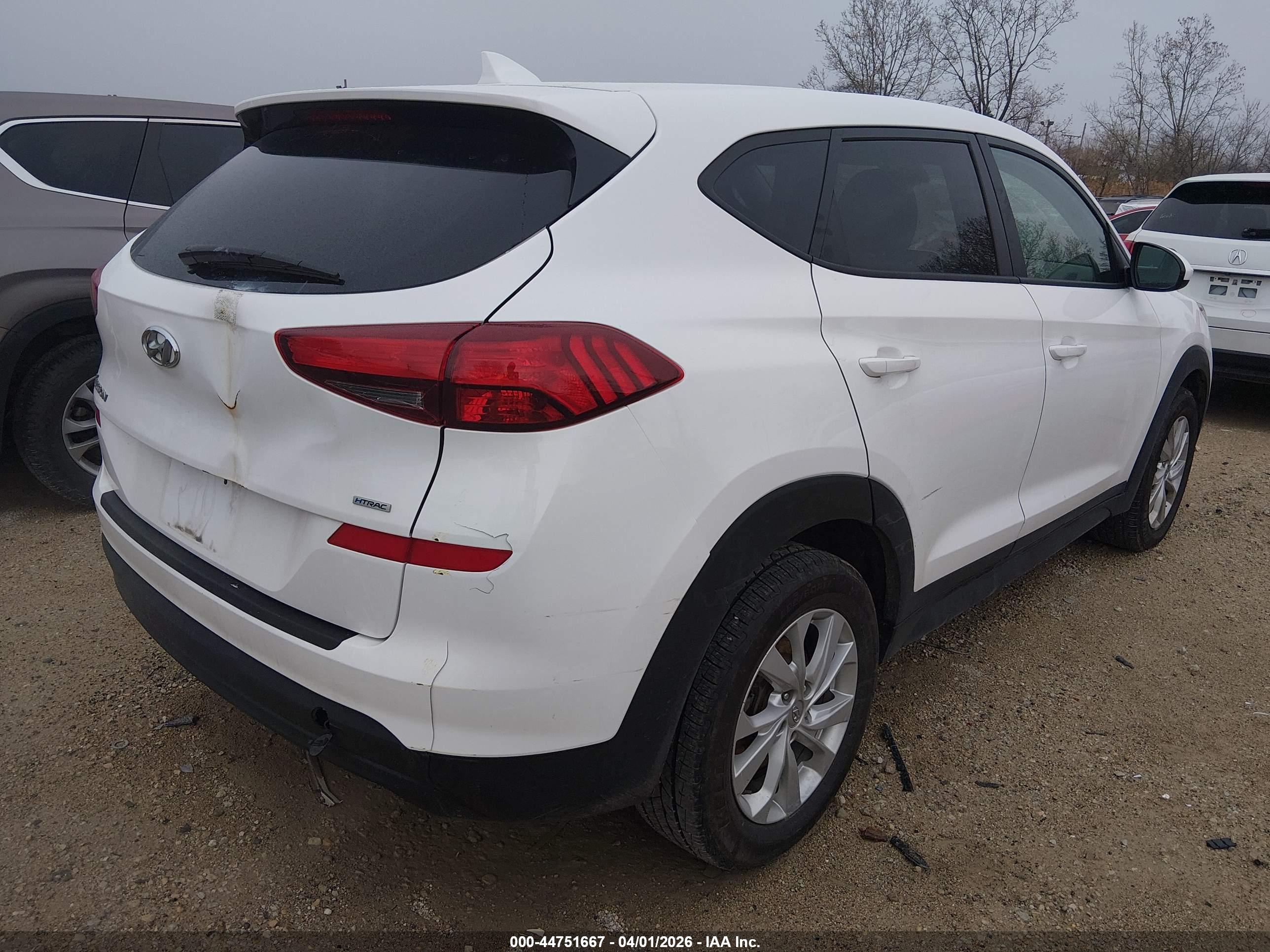 HYUNDAI TUCSON image 4