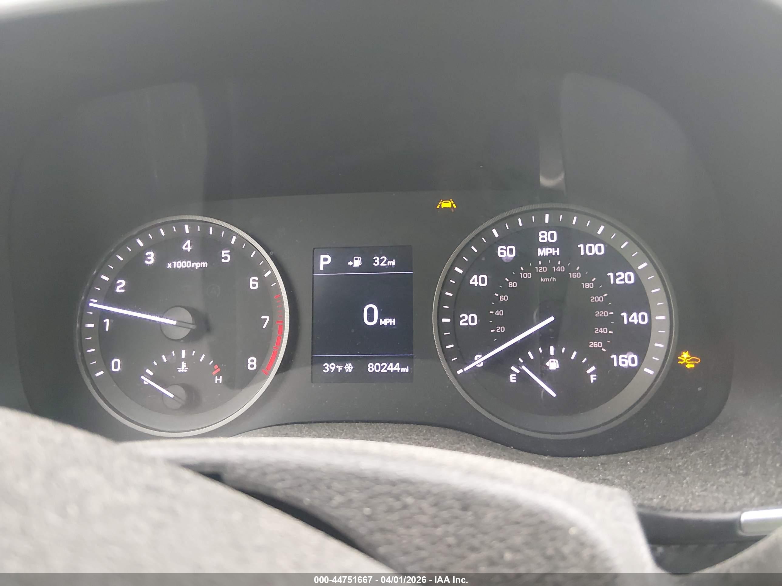 HYUNDAI TUCSON image 7