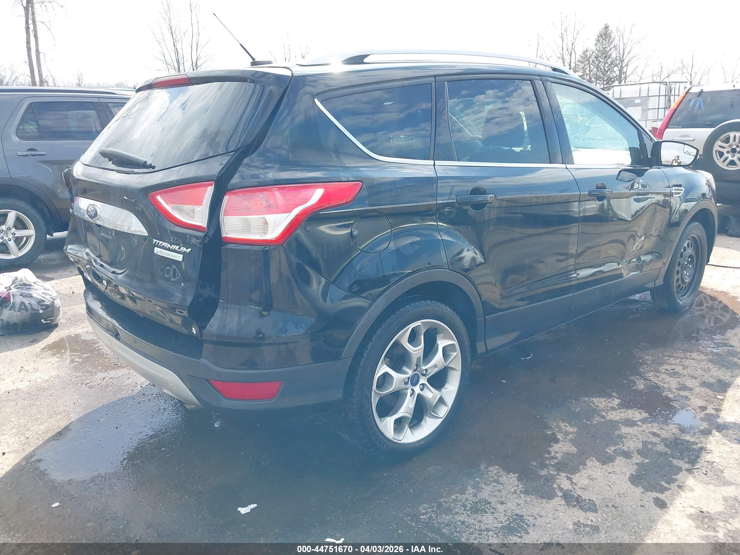 FORD ESCAPE image 4