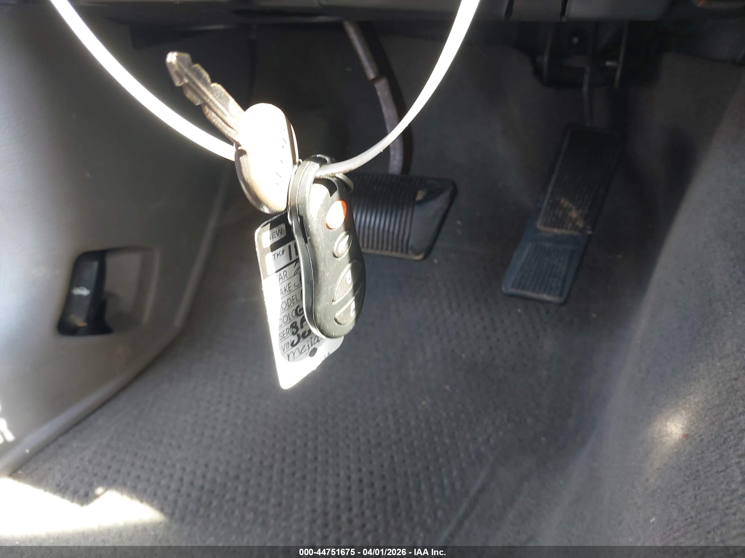 JEEP LIBERTY image 11