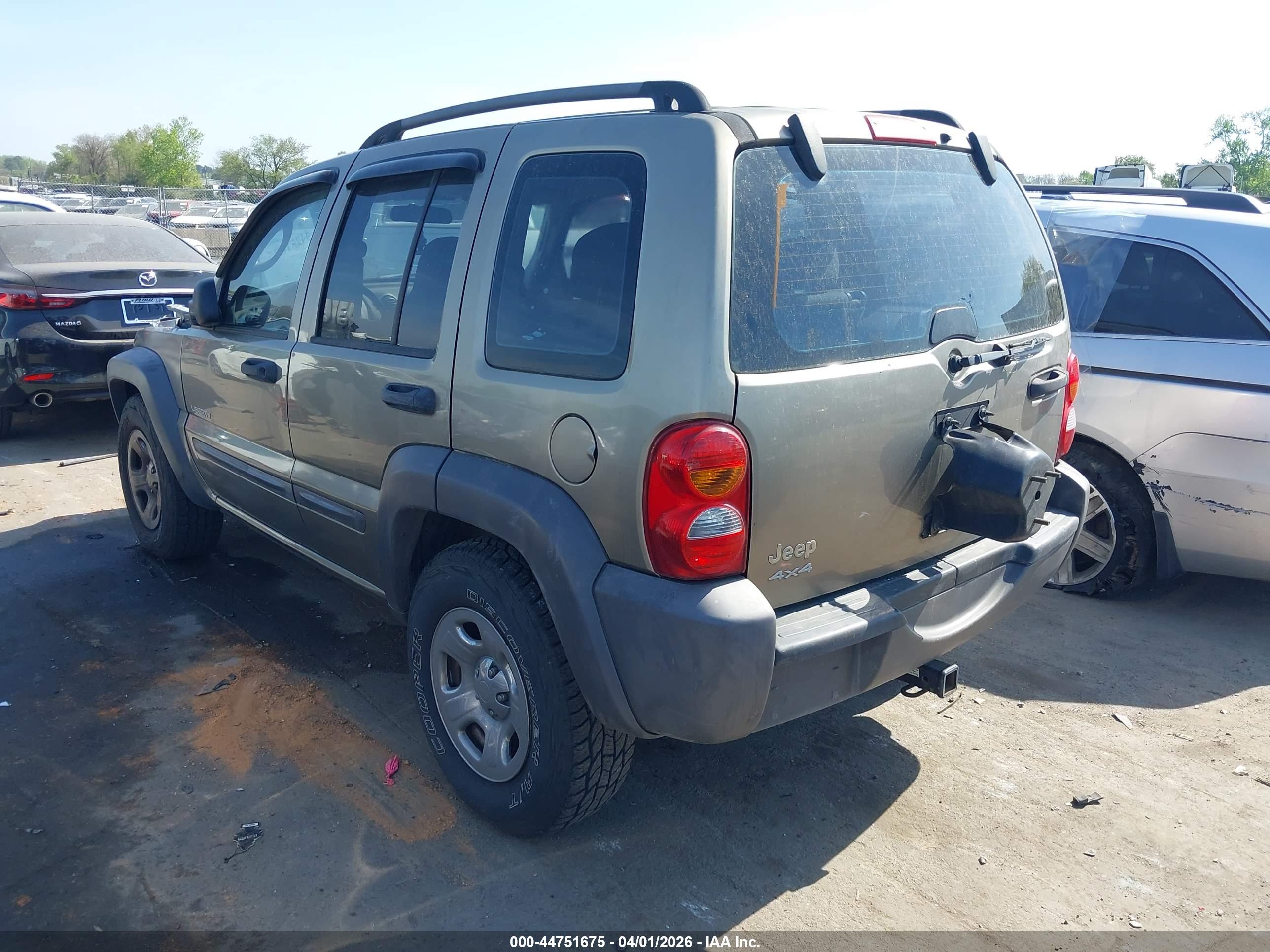 JEEP LIBERTY image 3