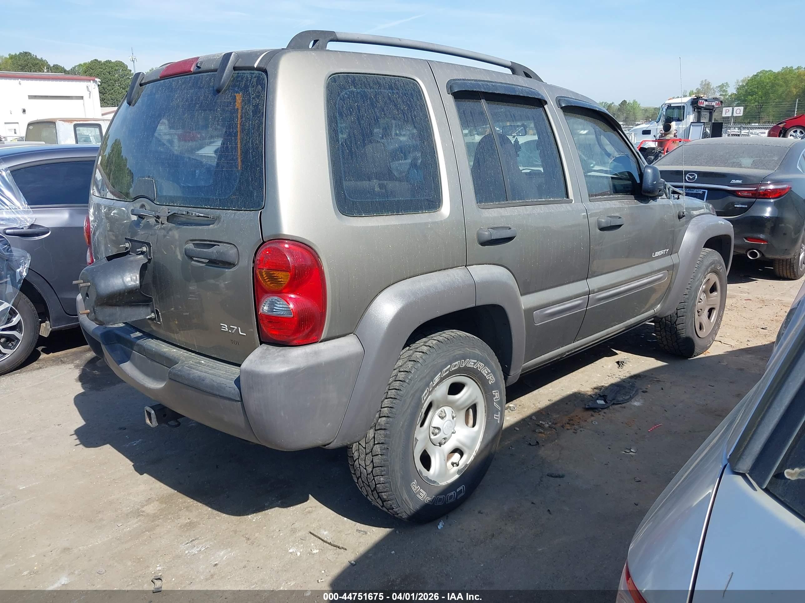 JEEP LIBERTY image 4